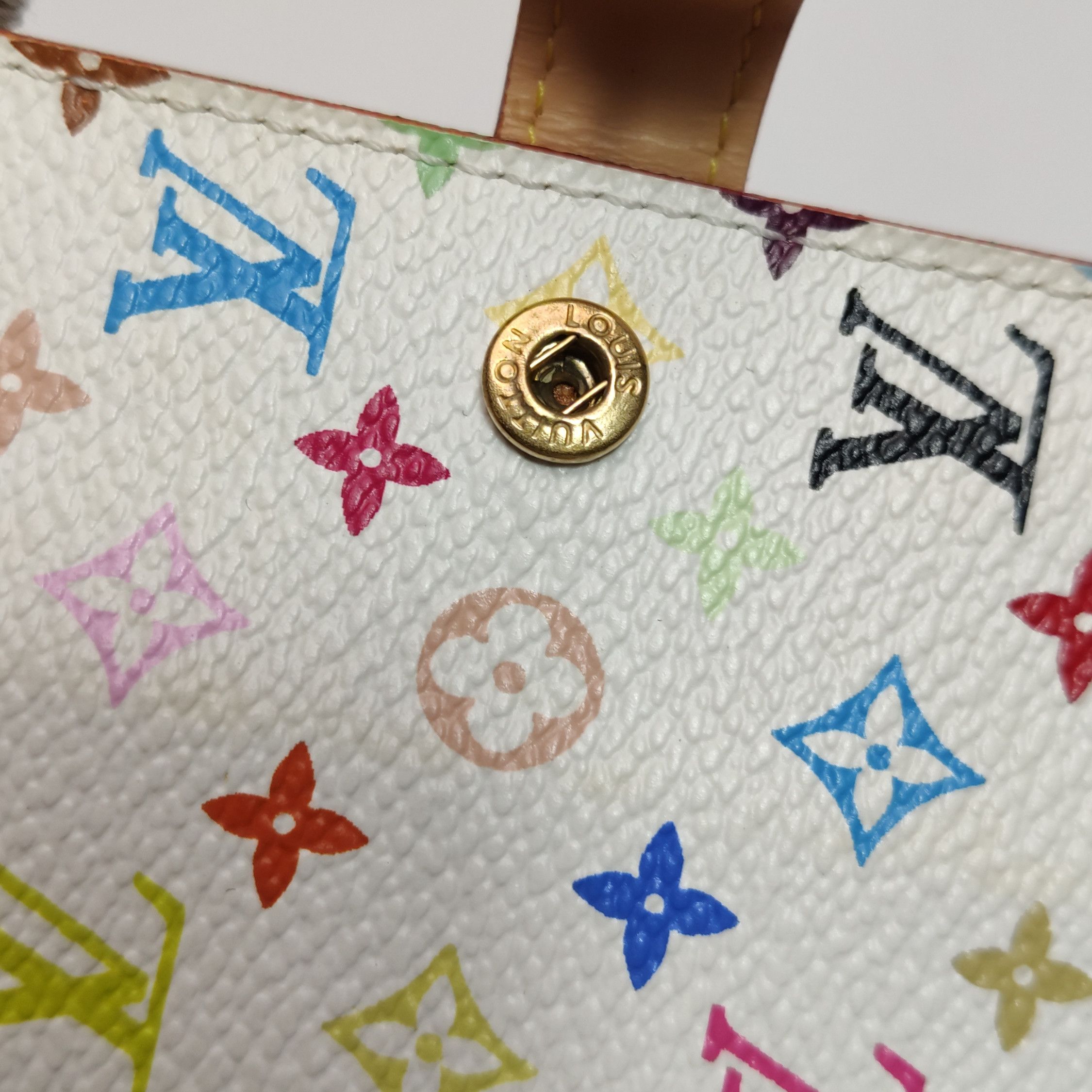 Louis Vuitton Louis Vuitton (LV) Takashi Murakami co-branded white tri-co Size ONE SIZE - 6 Thumbnail