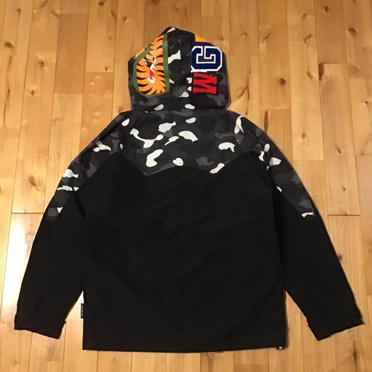 Bape 💫Glow in the Dark💫 BAPE camo shark hoodie snowboard jacket Size US M / EU 48-50 / 2 - 3 Thumbnail