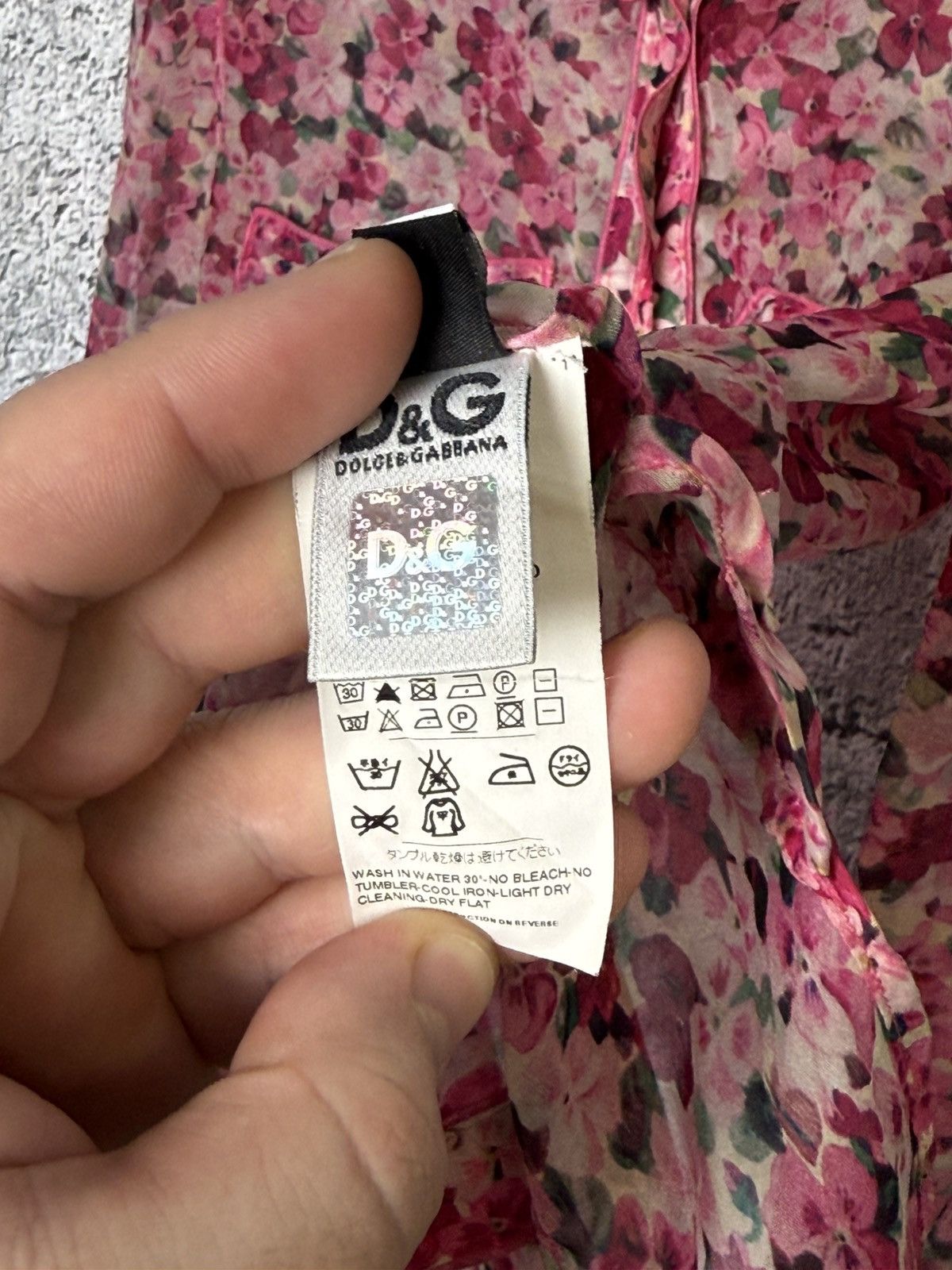 Dolce & Gabbana Dolce & Gabbana Silk Shirt D&G Floral Sheer Button Up Blouse Size XS / US 0-2 / IT 36-38 - 18 Thumbnail