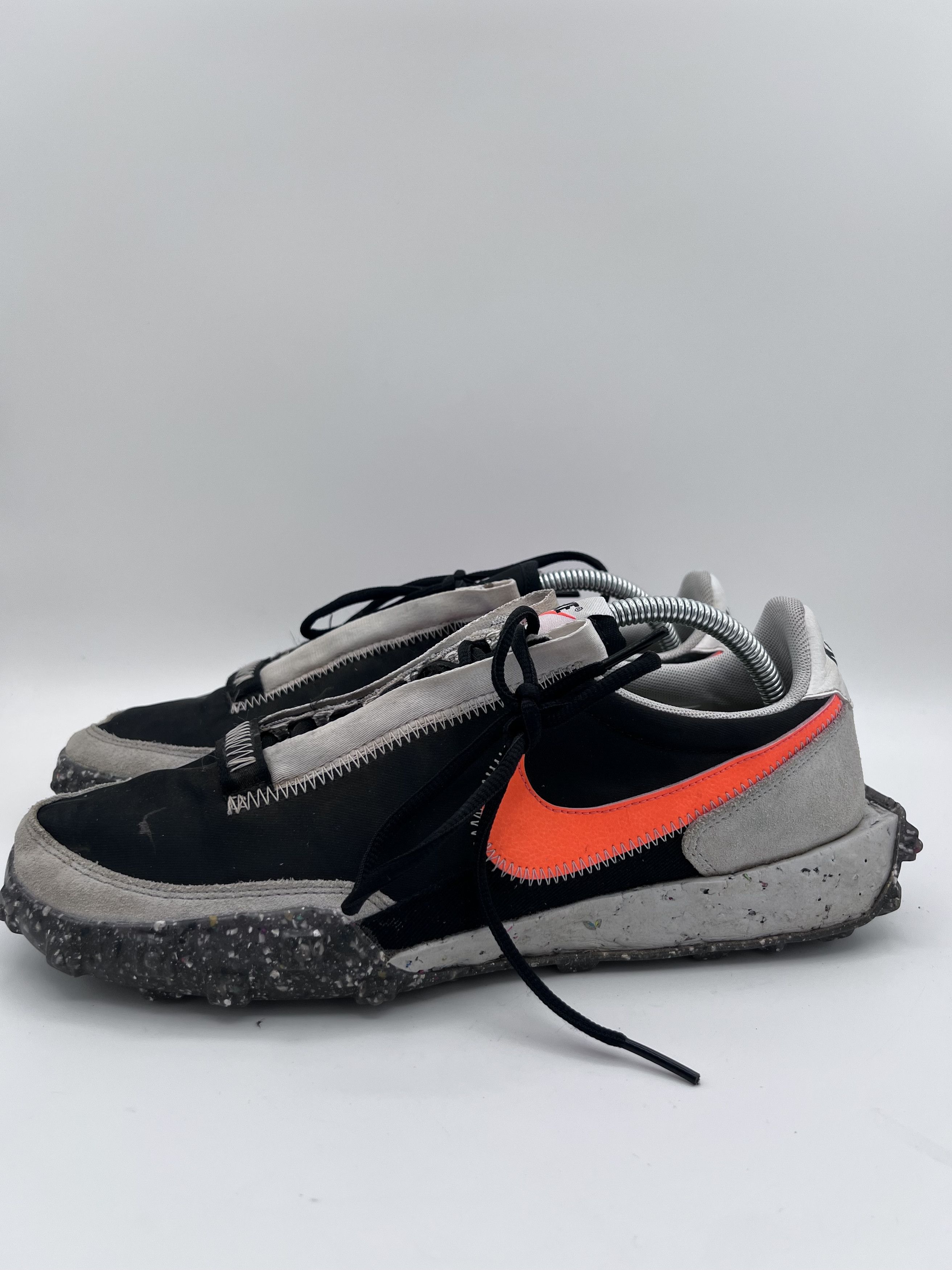 Nike Nike Waffle Racer Crater Black Bright Women 11 CT1983-101 Size US 11 / IT 41 - 2 Thumbnail