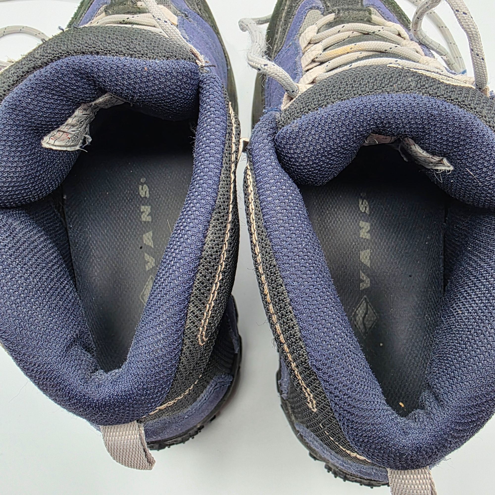 Vans Vans Mens Size 7 Blue Black Hiking Shoes Camping Outdoors Tr Size US 7 / EU 40 - 7 Thumbnail