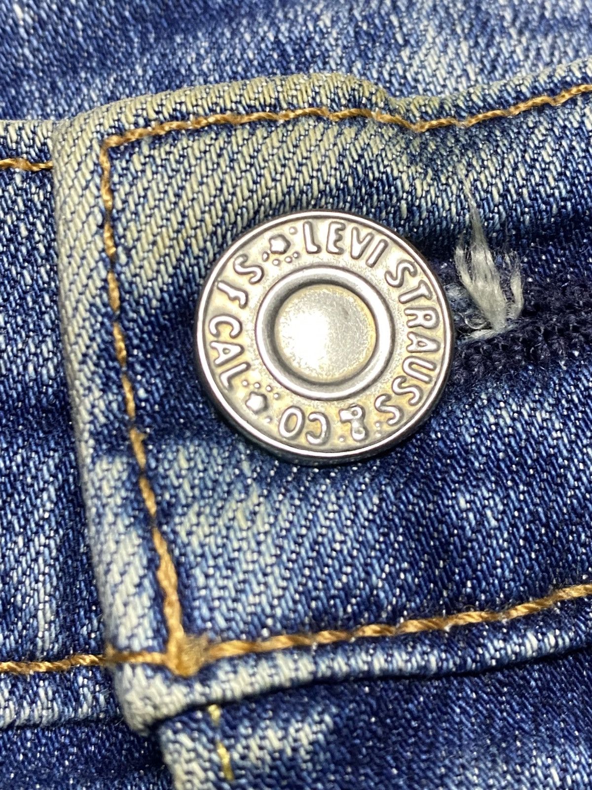 Levi's Vintage Levis 511 Y2K Big E Faded Wash Slim Jeans Size US 31 - 9 Thumbnail