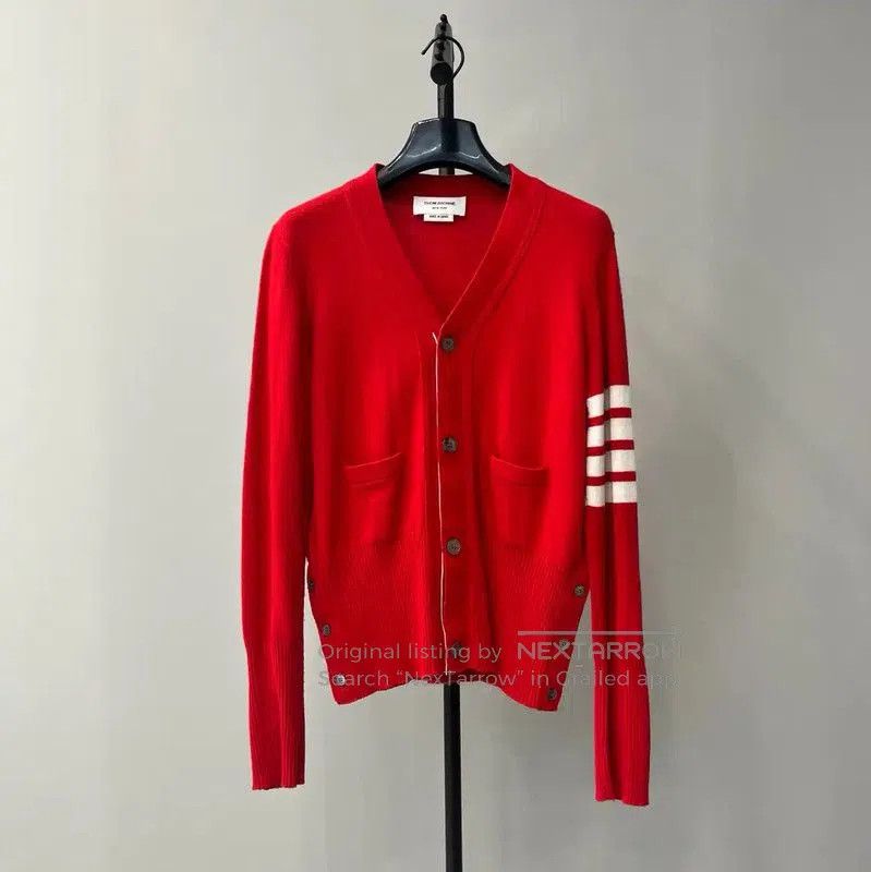 Thom Browne Thom Browne Red Cashmere Cardigan for Women . Size XS / US 0-2 / IT 36-38 - 1 Thumbnail
