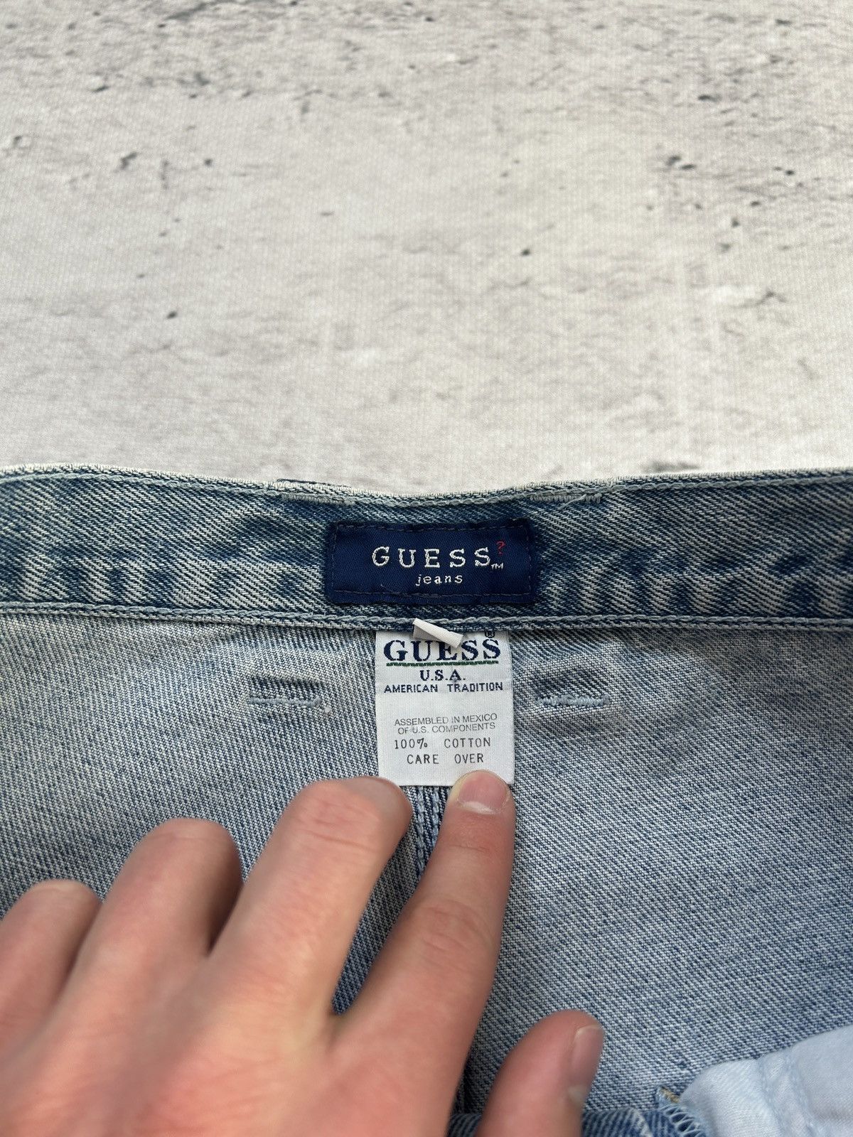 Guess × Vintage 💥Vintage Guess Baggy Distressed Carpenter Wide Denim Shorts💥 Size US 31 - 15 Thumbnail