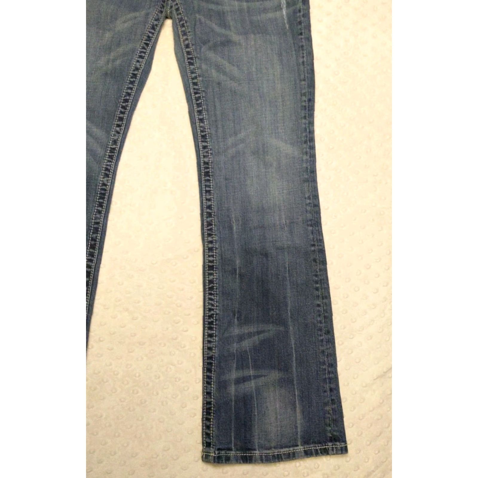 Miss Me Miss Me Jeans Women's Blue Bootcut 32x30 Denim Embroidered Rhinestone Studded Fleur-de-lis 5-Pocket Modern Regular Mens Womens Girls Size 24" / US 00 / IT 34 - 2 Thumbnail