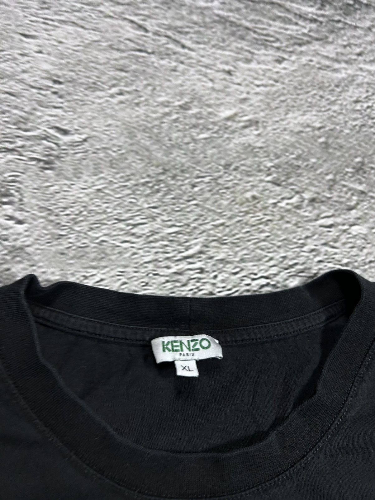 Kenzo Kenzo big logo T-shirt tiger head black Paris Size US S / EU 44-46 / 1 - 3 Thumbnail