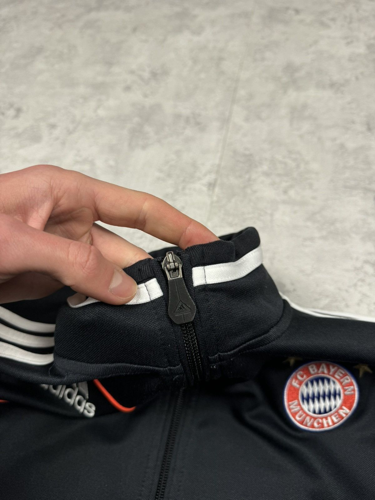 Adidas Vintage Adidas Bayern Munchen 2012 Track Jacket Size M Size US M / EU 48-50 / 2 - 10 Thumbnail