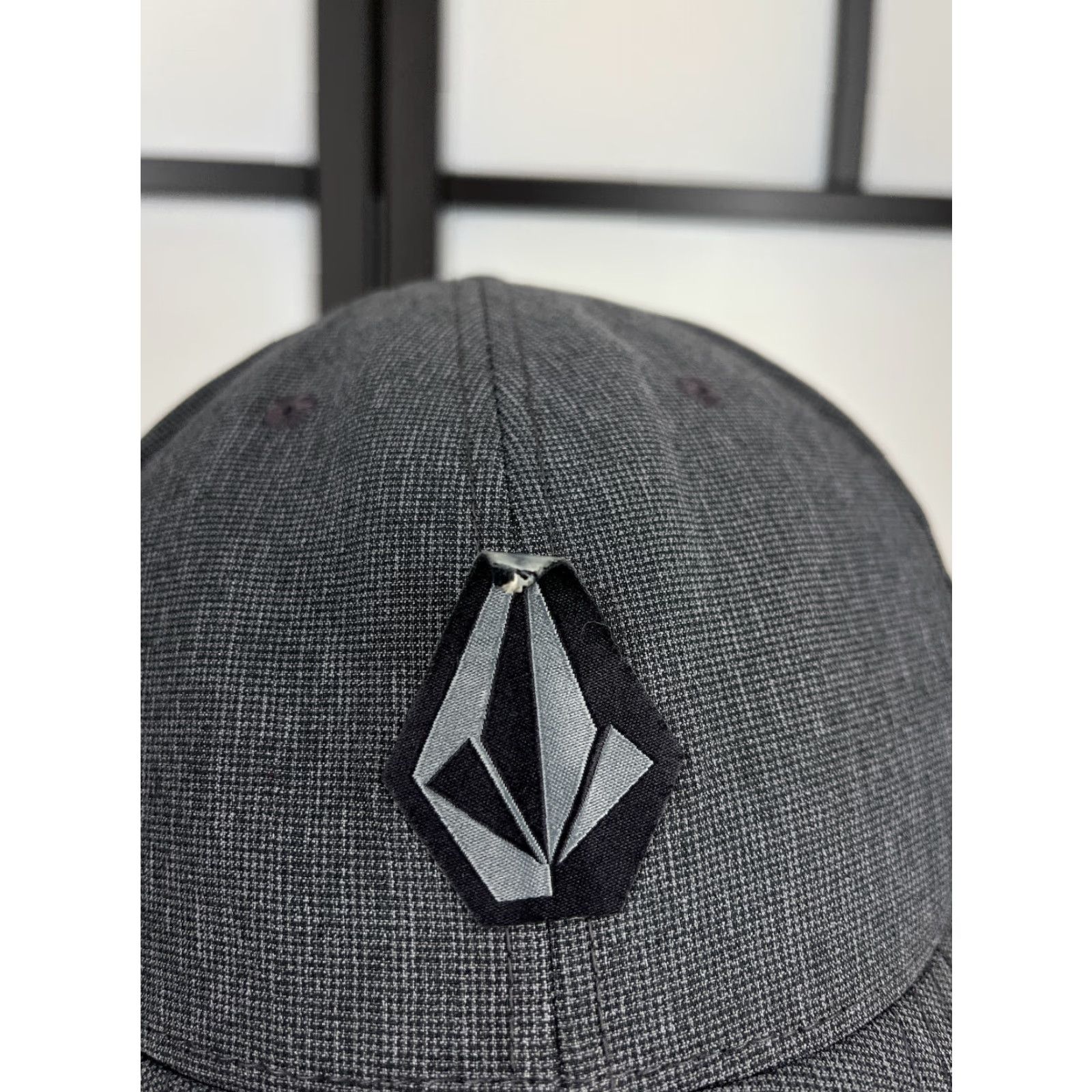 Volcom Volcom Hat Cap Fitted Adult Large Gray Stretch Polyester Blend Skater Beach Baseball Cap Mens L Gray Volcom Hat Cap Baseball Cap Skater Beach L Mens Size ONE SIZE - 2 Thumbnail