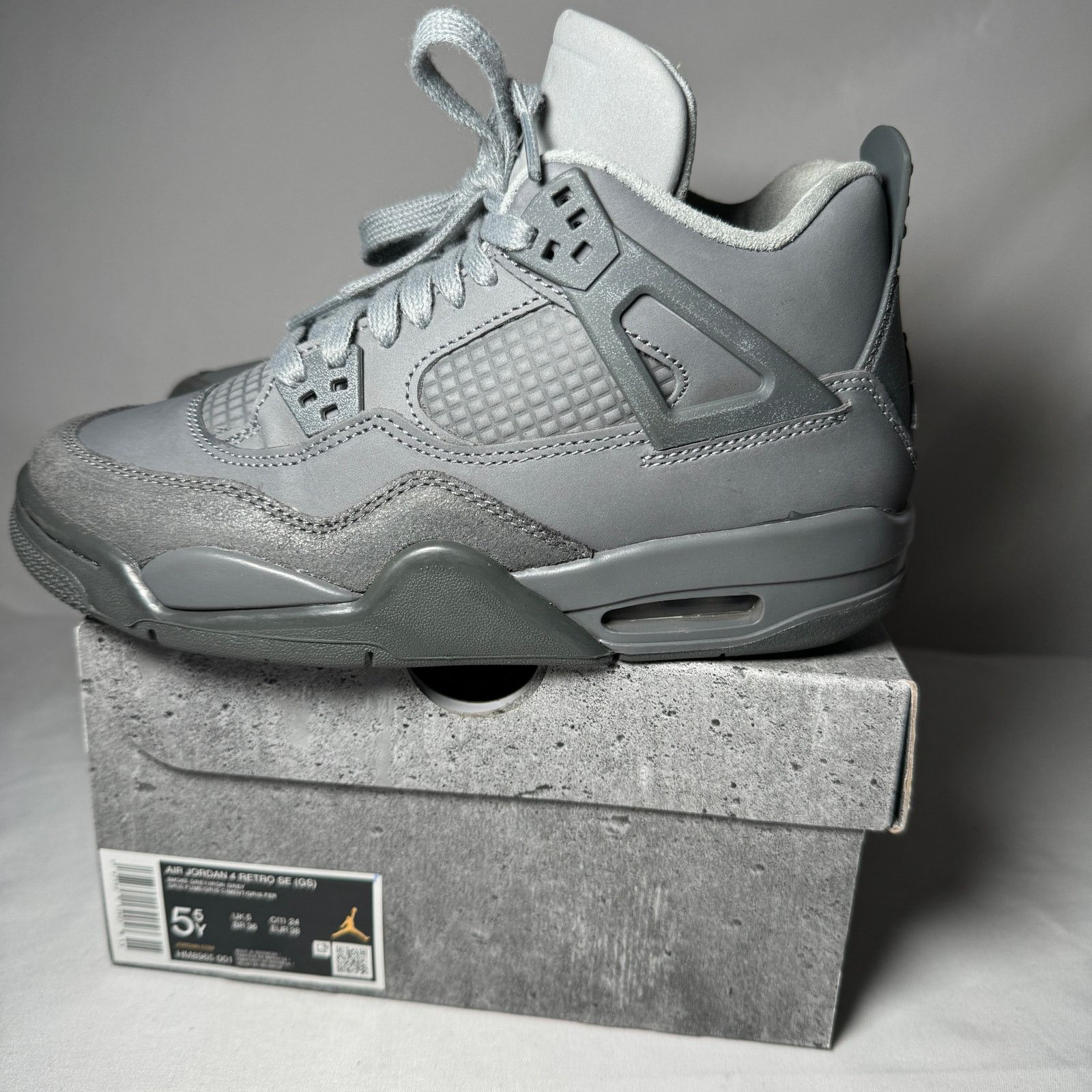 Jordan Brand × Nike Size 5.5 - Air Jordan 4 Retro SE GS Wet Cement Men's Shoes Size US 5.5 / EU 38 - 8 Thumbnail