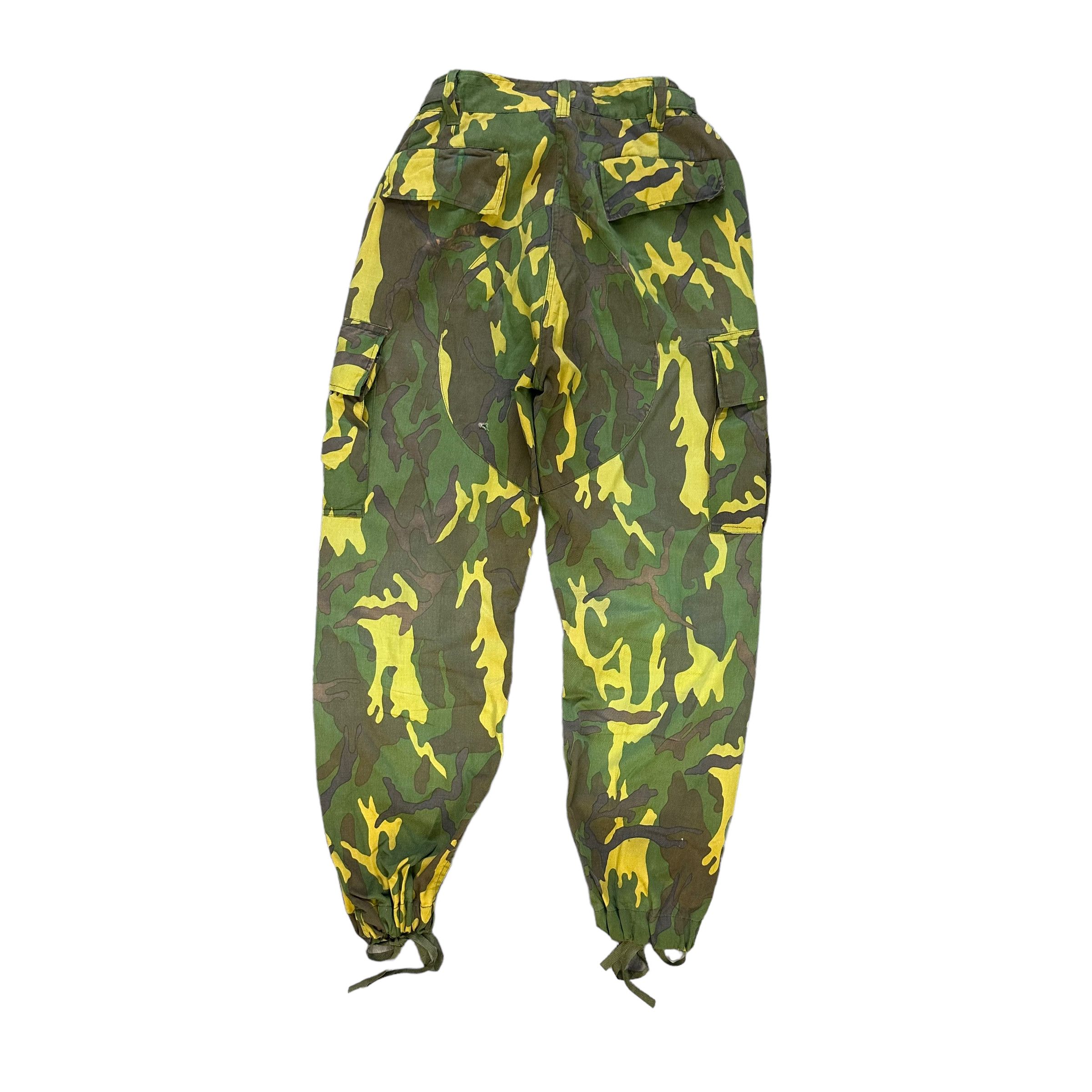 Vintage VINTAGE CAMO CARGO PANTS JUMPER #8513-012 Size US 32 / EU 48 - 7 Thumbnail