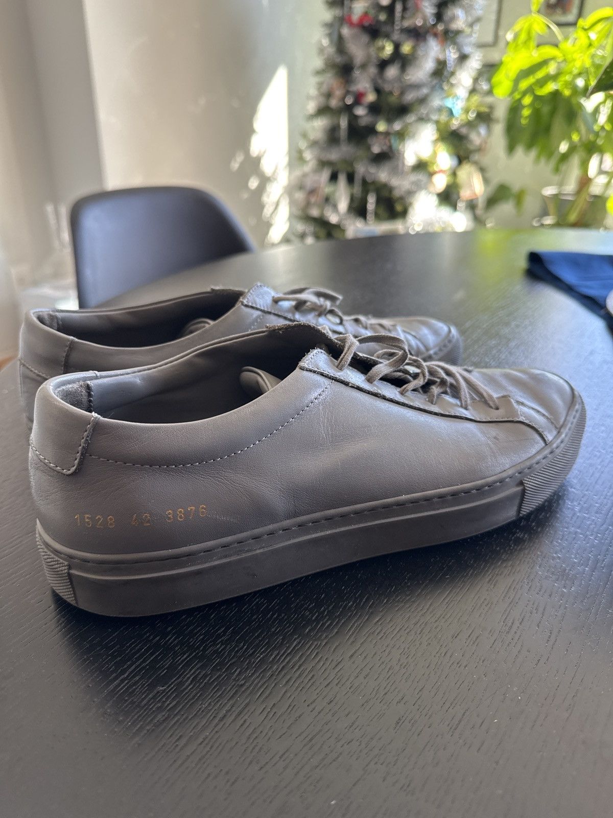 Common Projects Grey Common Project Achilles Used 42 Size US 9 / EU 42 - 1 Thumbnail