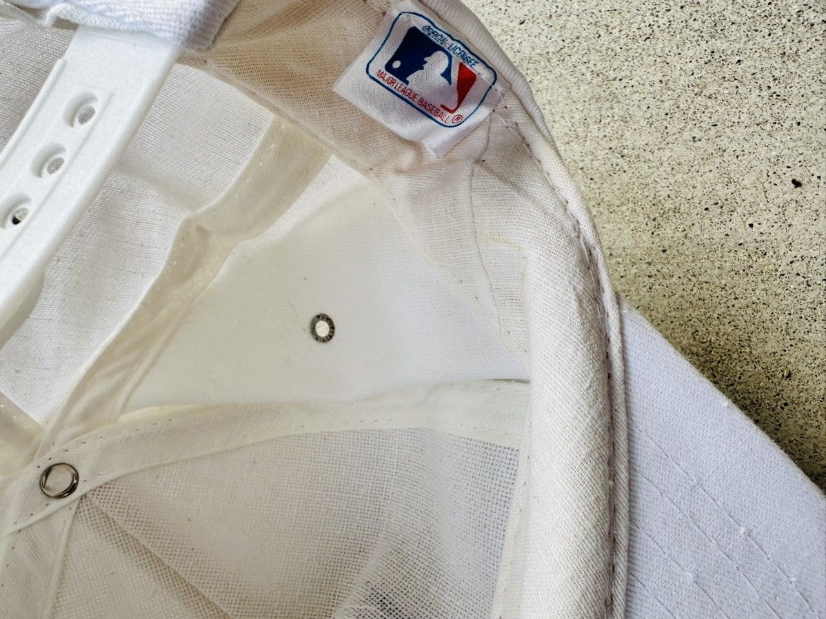 MLB × Vintage Vintage CBS MLB Baseball SnapBack Hat 80s White Adjustable Size ONE SIZE - 3 Thumbnail