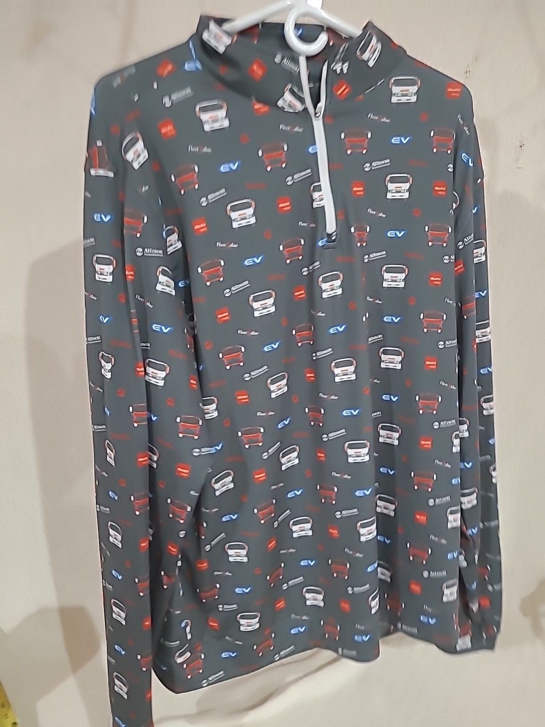 Other Four fathers long sleeved extra large men's Size US XL / EU 56 / 4 - 1 Thumbnail