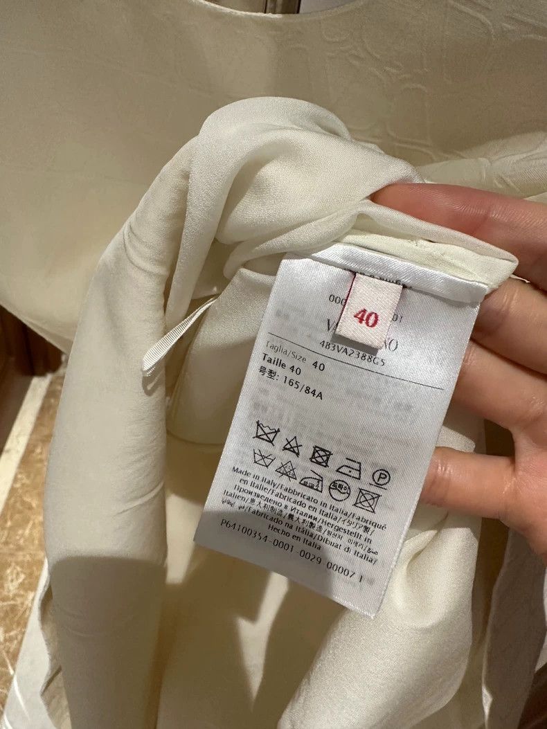 Valentino Valentino dress Size M / US 6-8 / IT 42-44 - 8 Thumbnail