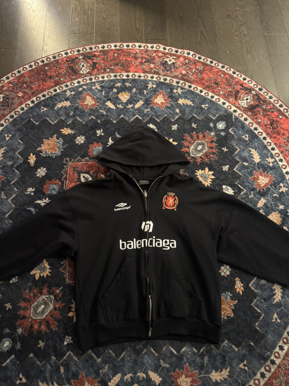 Balenciaga Balenciaga Hoodie Size US XXS / EU 40 - 1 Thumbnail