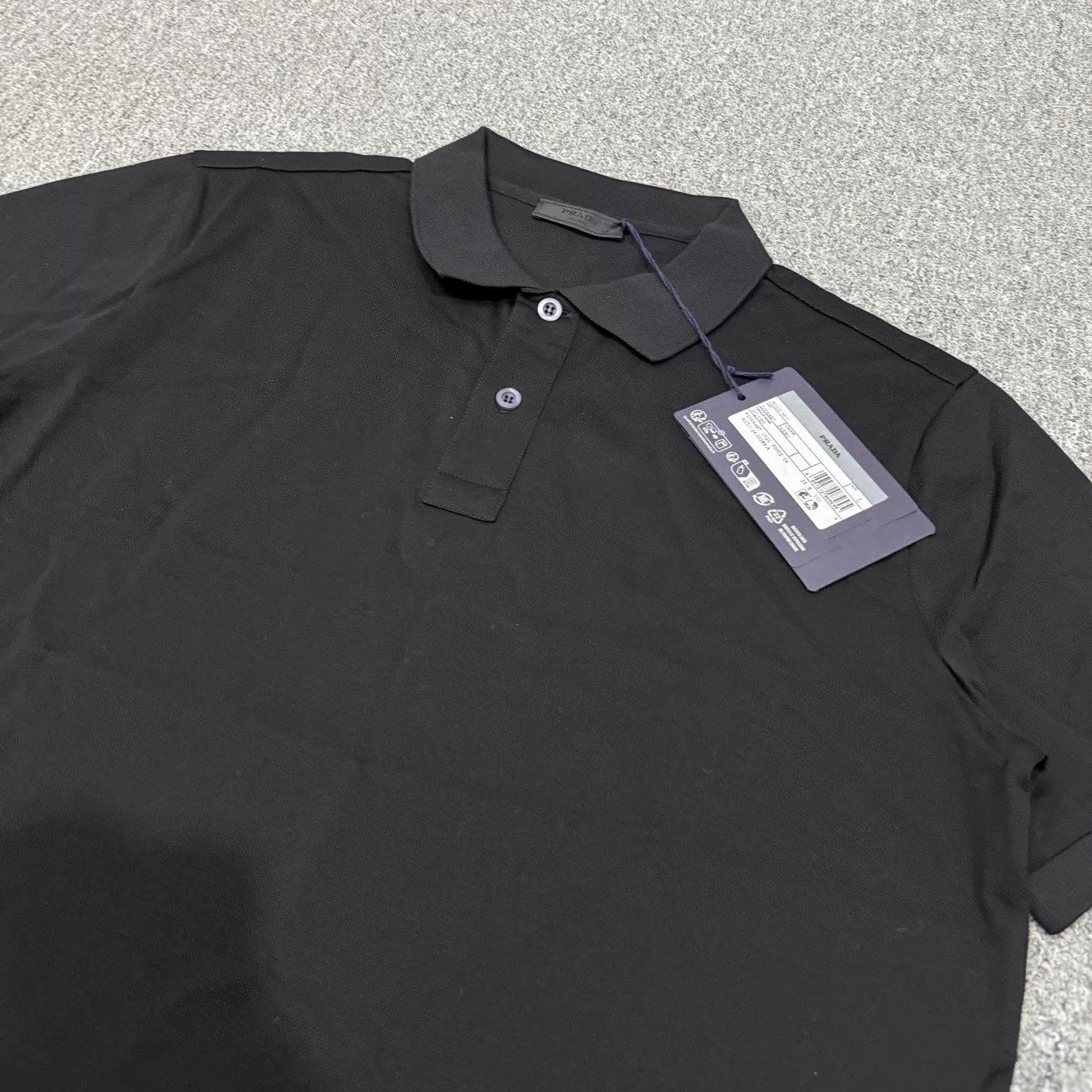 Prada Prada black new w/ tags short-sleeve Polo L Size US L / EU 52-54 / 3 - 4 Thumbnail