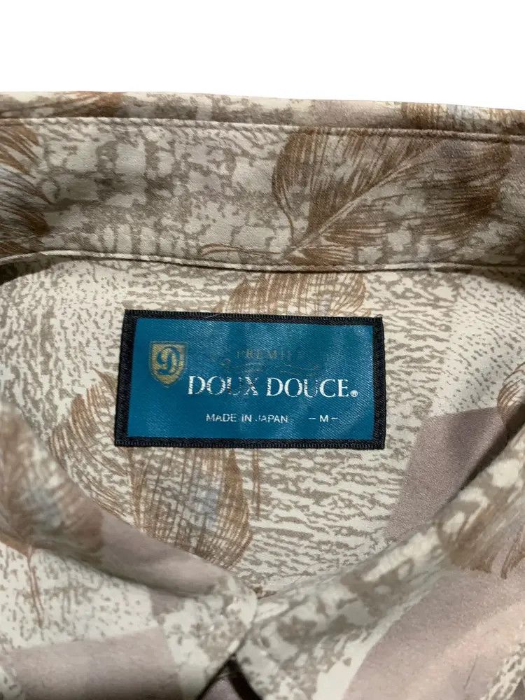 Japanese Brand Doux douce all of printed vintage silk shirt japan made Size US M / EU 48-50 / 2 - 4 Thumbnail