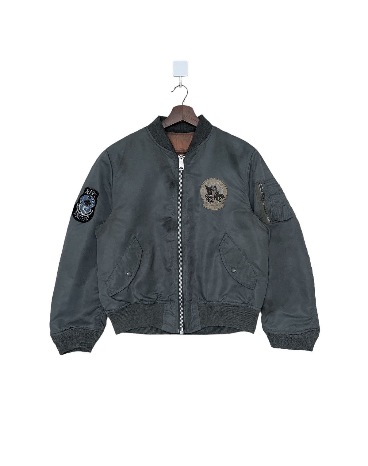 Vintage True Vintage Military MA-1-B Fly Jacket 1960s Size US XL / EU 56 / 4 - 1 Thumbnail