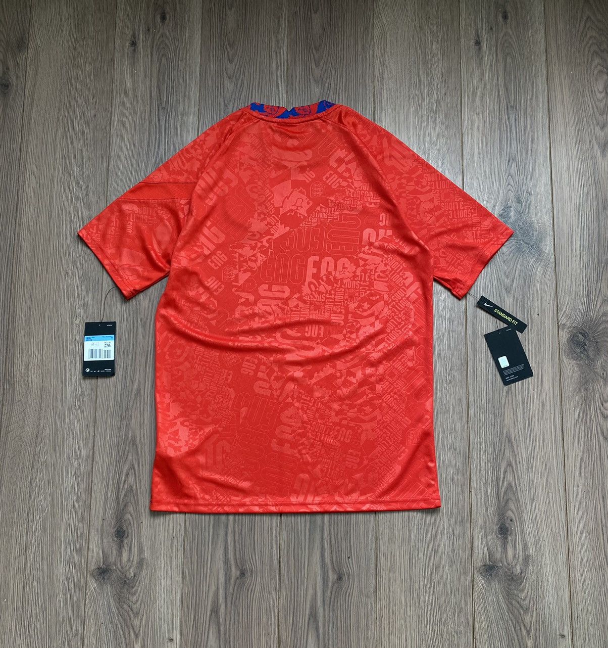 Nike Nike England 2020/21 Training Football Jersey Red Size M Size US M / EU 48-50 / 2 - 10 Thumbnail