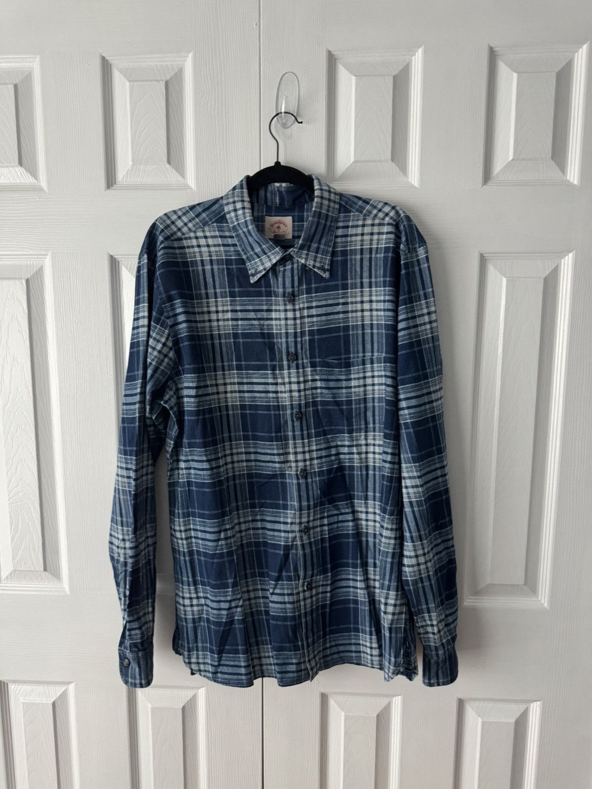 Brooks Brothers Brooks Brothers Navy And White Plaid Shirt Size XL Size US XL / EU 56 / 4 - 3 Thumbnail