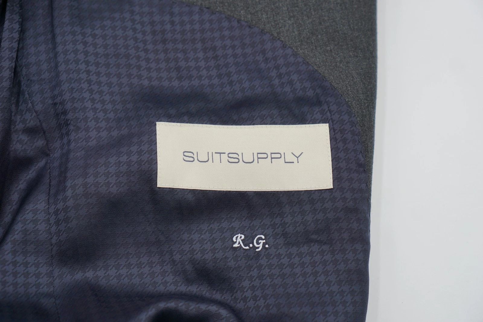 Suitsupply Men Suitsupply Suit Peak La Spalla Super 130's Wool UK/US42 Size 42R - 4 Thumbnail