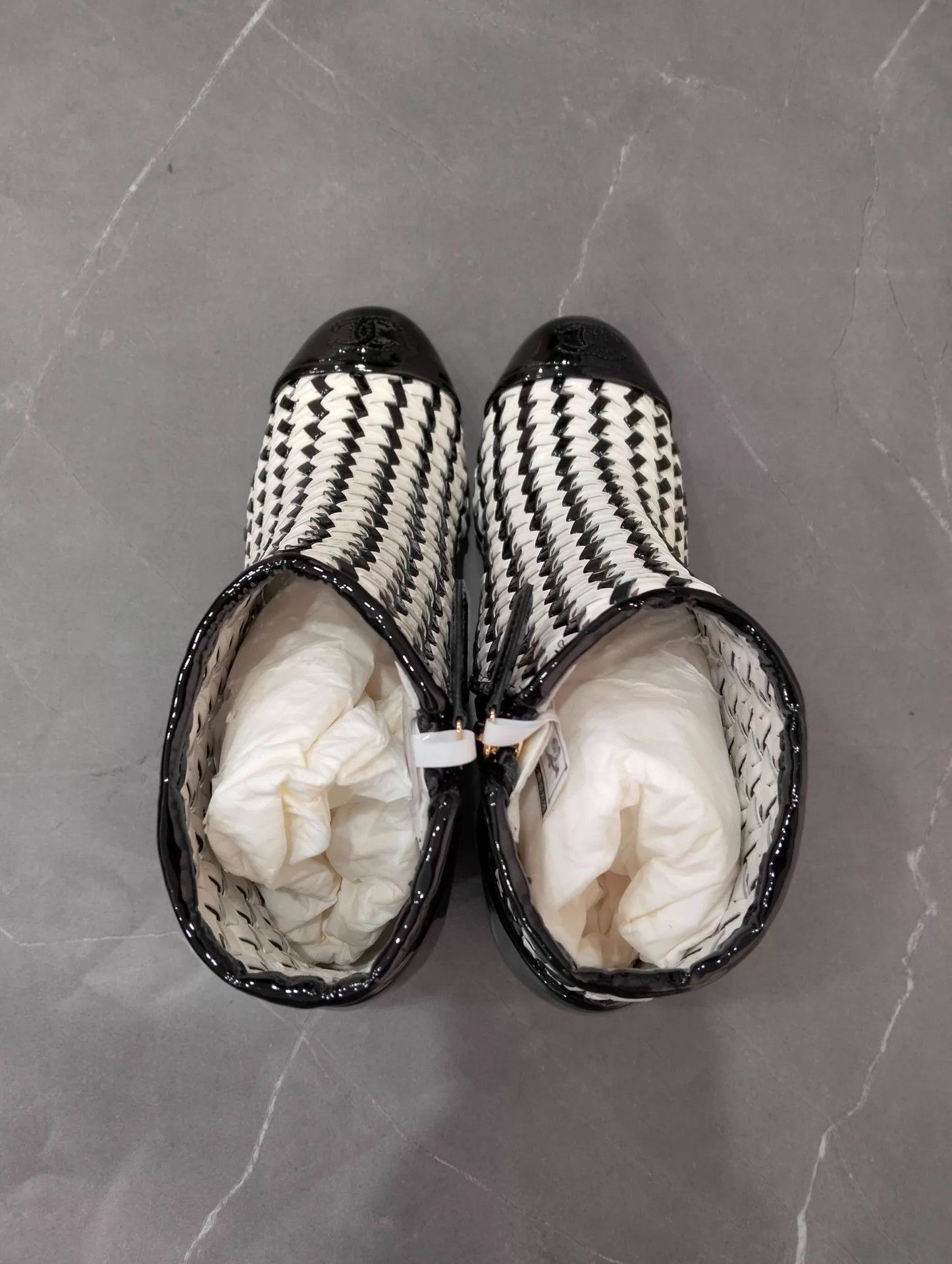 Chanel CHANEL Women's Black & White Woven High-Heel Ankle Boots 36.5 Size US 6 / IT 36 - 7 Thumbnail