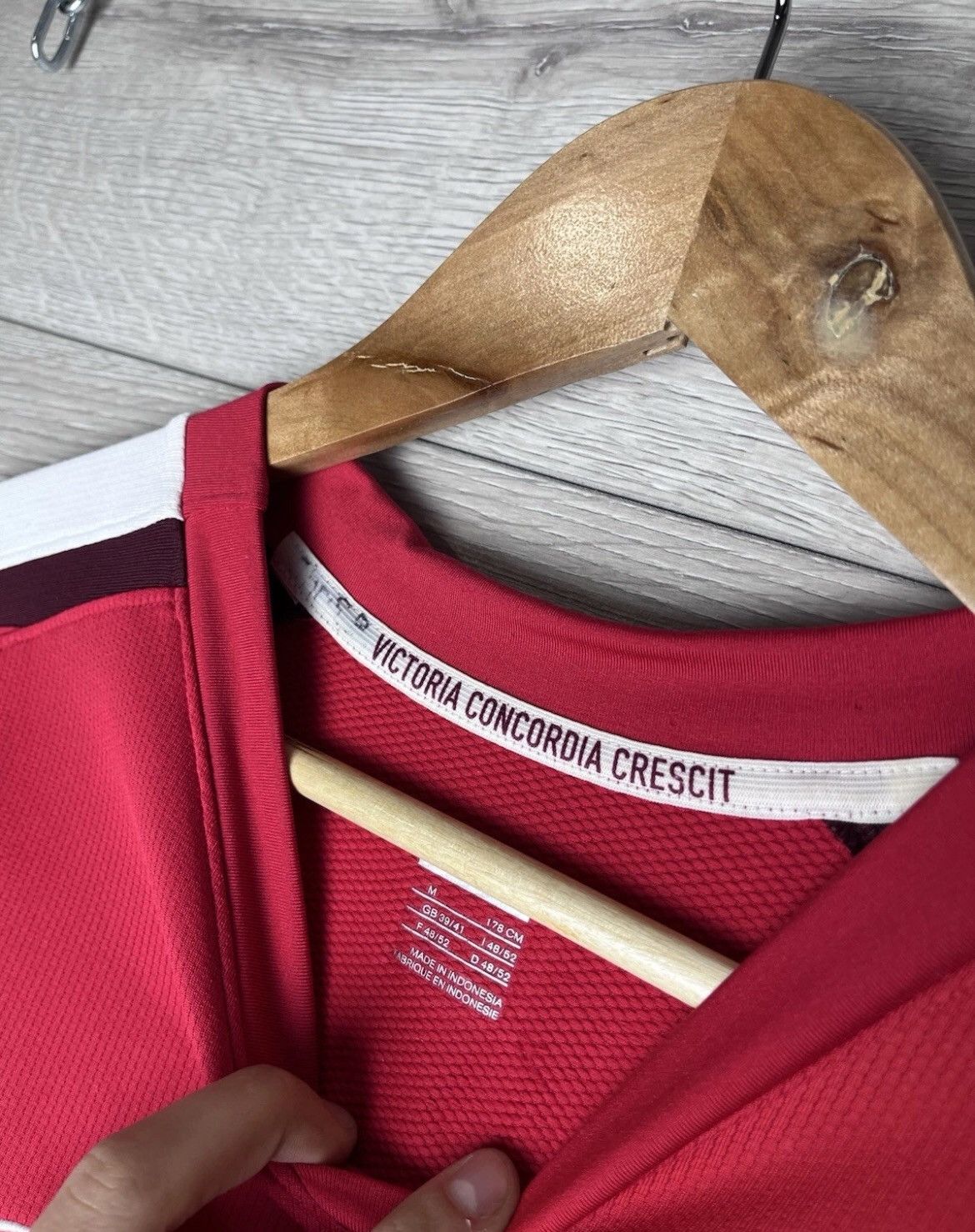 Nike Vintage soccer jerseys FC Arsenal Nike #4 Fabregas dri-fit Size US M / EU 48-50 / 2 - 4 Thumbnail