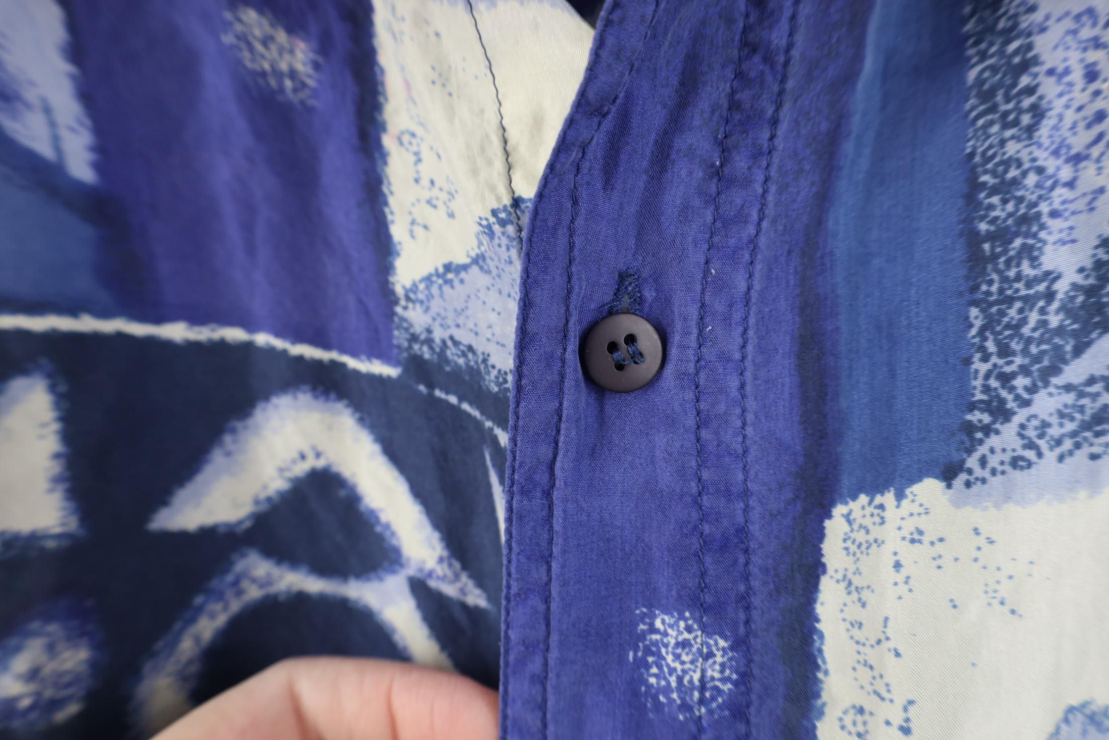Vintage Vintage 90s Streetwear Silk Long Sleeve Collared Shirt Size US L / EU 52-54 / 3 - 5 Thumbnail