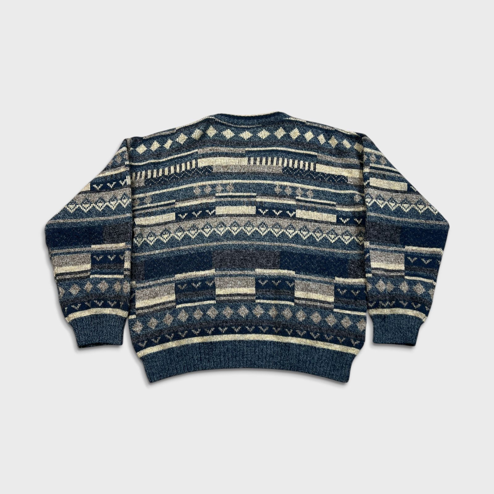 Vintage Vintage Knit Geometric Sweater Medium Casual Pullover 90s Size US M / EU 48-50 / 2 - 5 Thumbnail