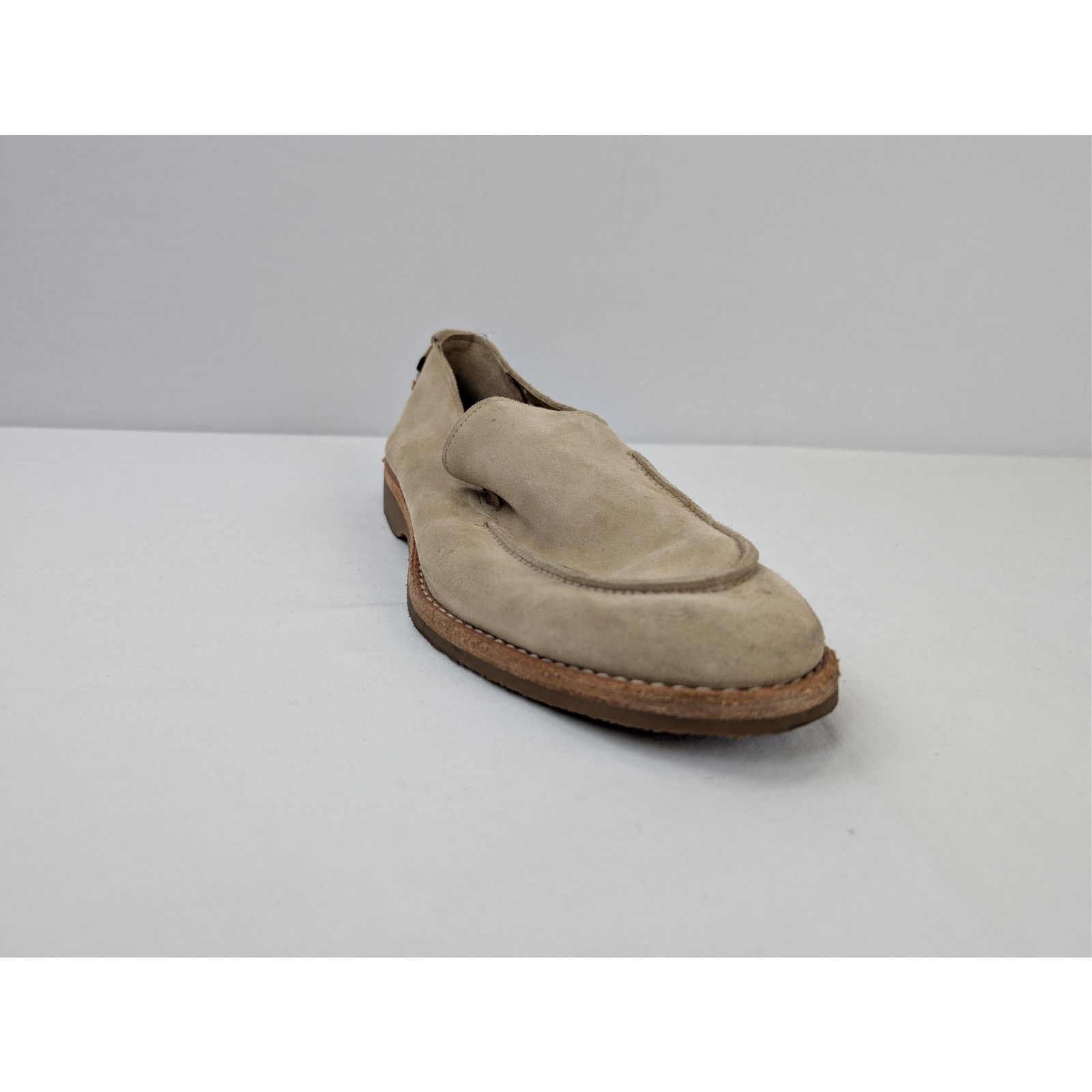 Allen Edmonds o1rshd1 CC20 Denali Venetian slip-on loafer Boots bone/beige Size US 10 / EU 43 - 2 Thumbnail