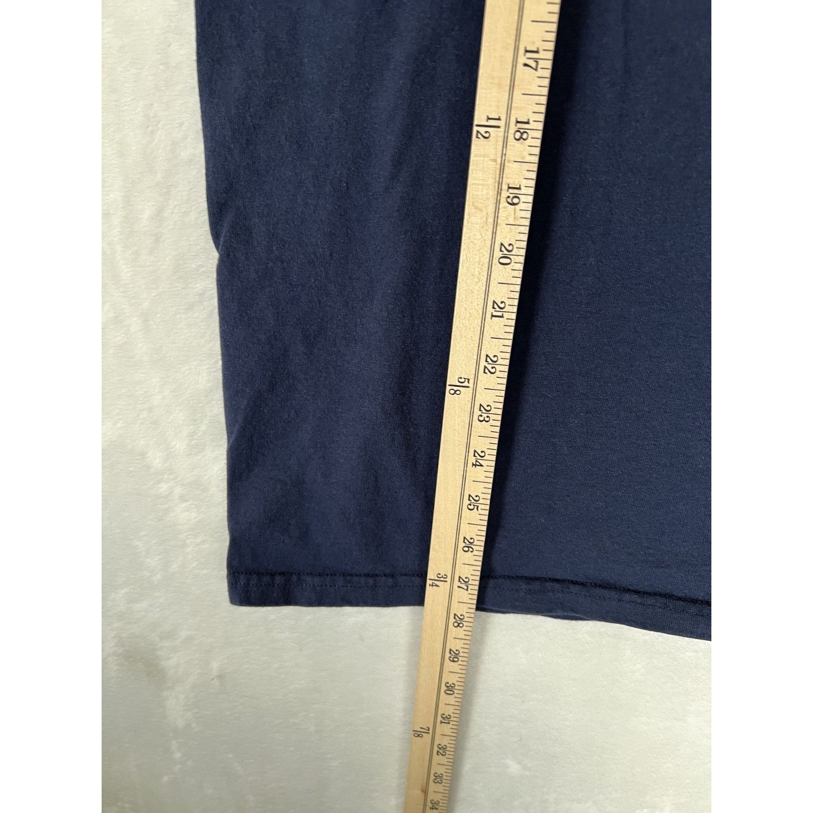 NFL Vintage New England Patriots T-Shirt Size Large Y2K NFL Foot Size US L / EU 52-54 / 3 - 4 Thumbnail