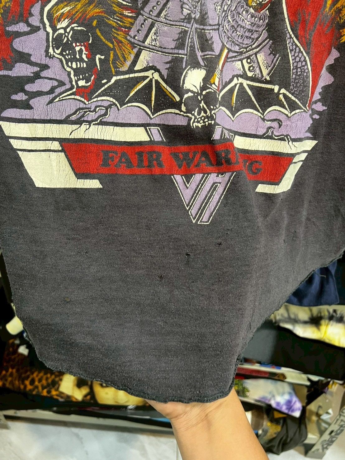 Band Tees Van Halen fair warning 1981’s Size US L / EU 52-54 / 3 - 4 Thumbnail