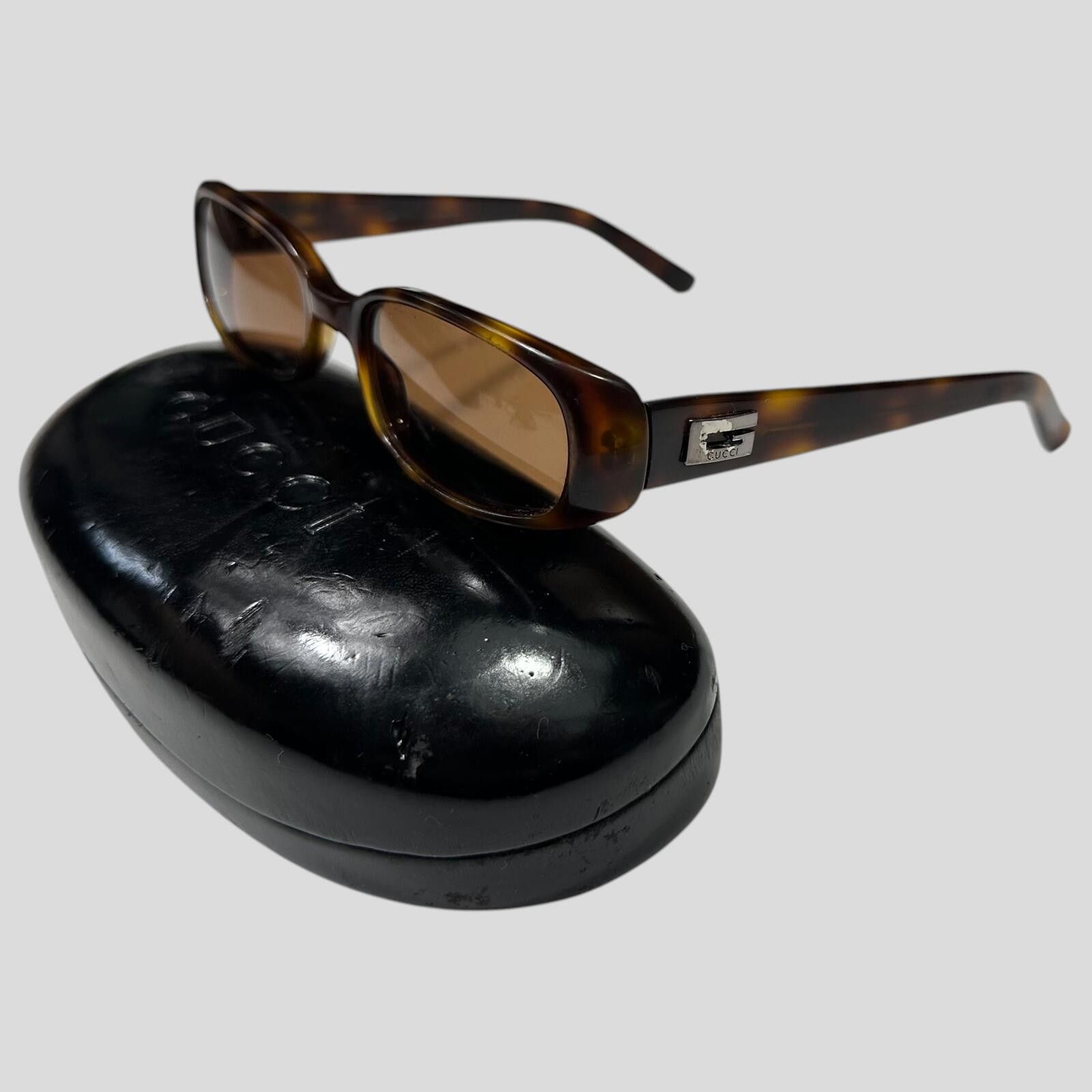 Gucci × Tom Ford × Vintage GUCCI by Tom Ford G Logo Sunglasses GG