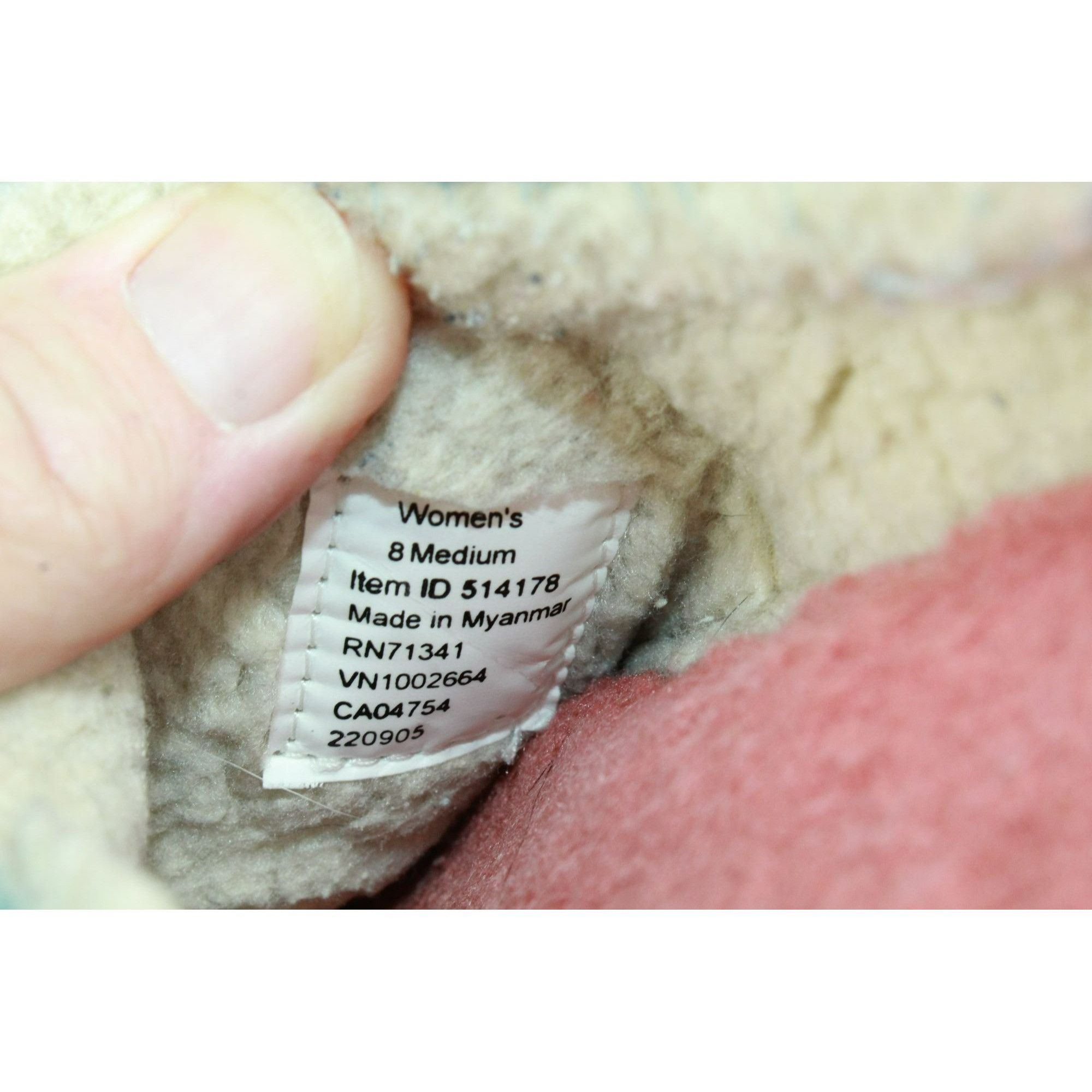 L.L. Bean LL Bean Women's Aqua Knit Wicked Good Fleece Slippers Size US 8 / IT 38 - 8 Thumbnail