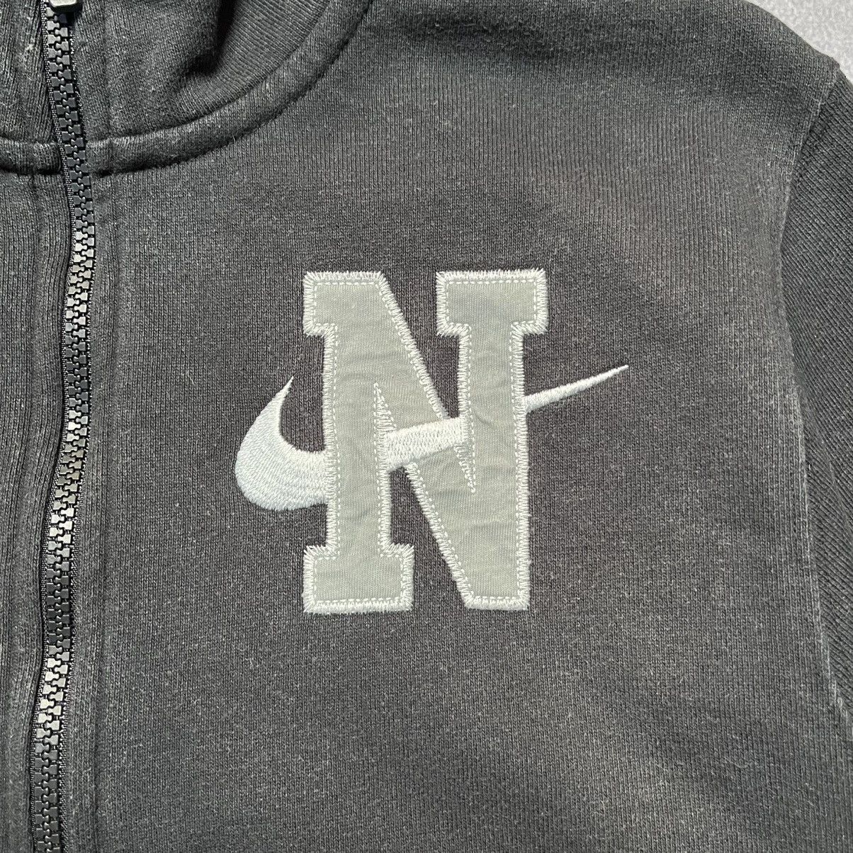 Nike Nike 1/3 Zip Sweatshirt Swoosh Logo Streetwear Y2K Size US M / EU 48-50 / 2 - 3 Thumbnail