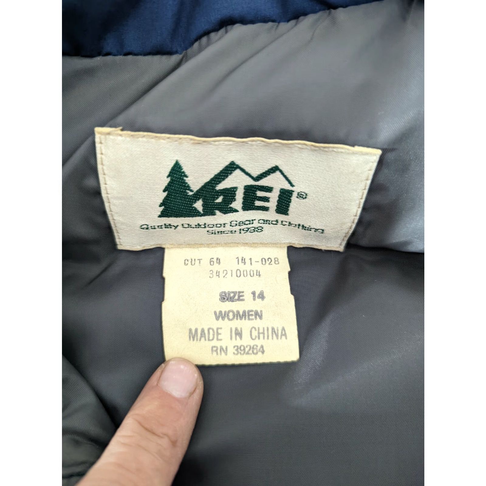 Vintage VINTAGE REI Vest Puffer Down Snap Pocket Blue Womens Large 80s Jacket Size L / US 10 / IT 46 - 4 Thumbnail