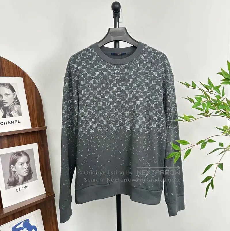 Louis Vuitton Louis Vuitton Gray Cotton Men's Sweatshirt . Size US L / EU 52-54 / 3 - 1 Thumbnail