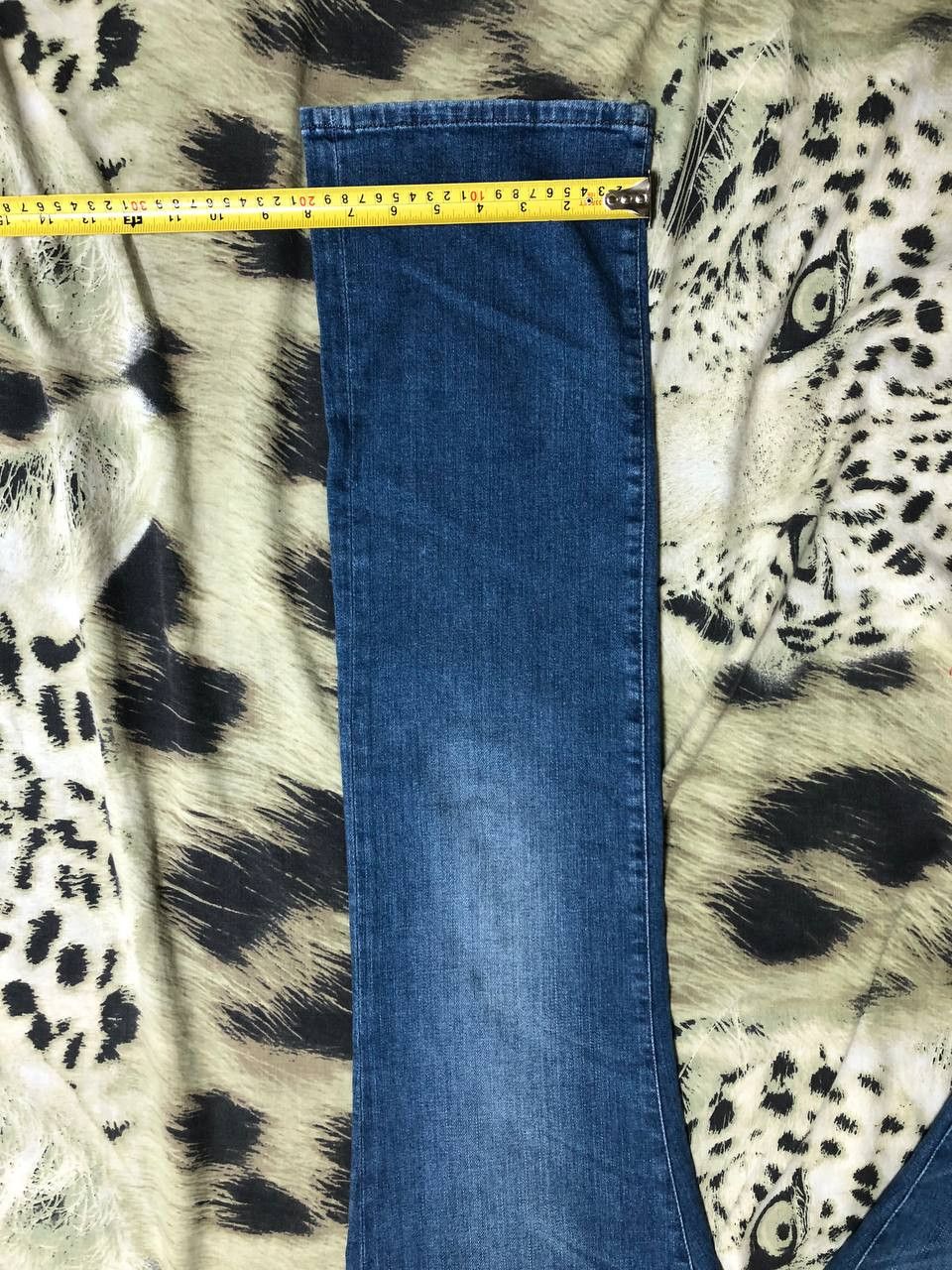 Diesel DIESEL RONHARY Men’s Vintage Wash Jeans Regular Fit W31 L32 Size US 31 - 12 Thumbnail