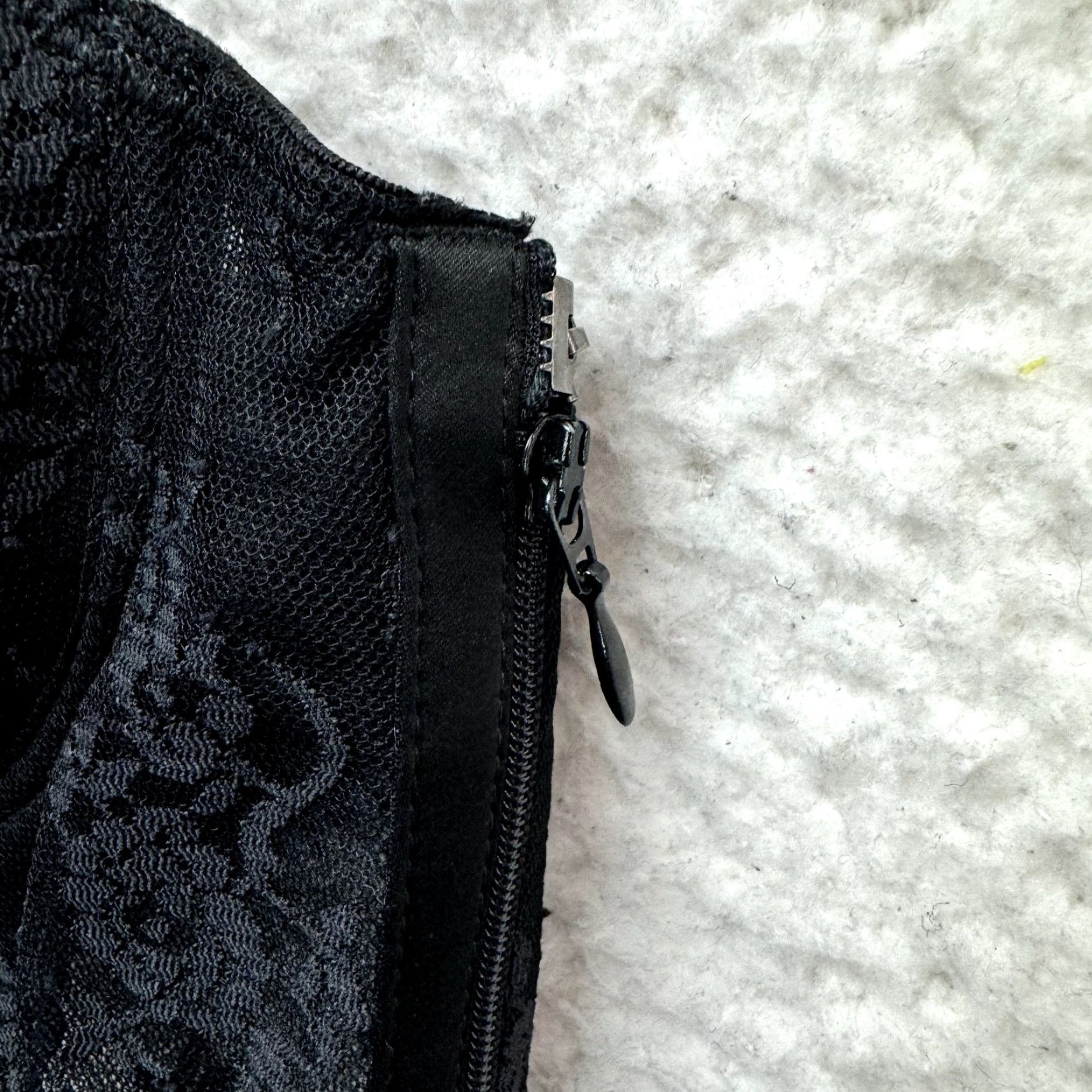 Vintage **Intimissimi Black Lace-Up Padded Zipper Corset Top Medium** User: Intimissimi Black Lace-Up Padded Zipper Corset Top Medium Size ONE SIZE - 4 Thumbnail