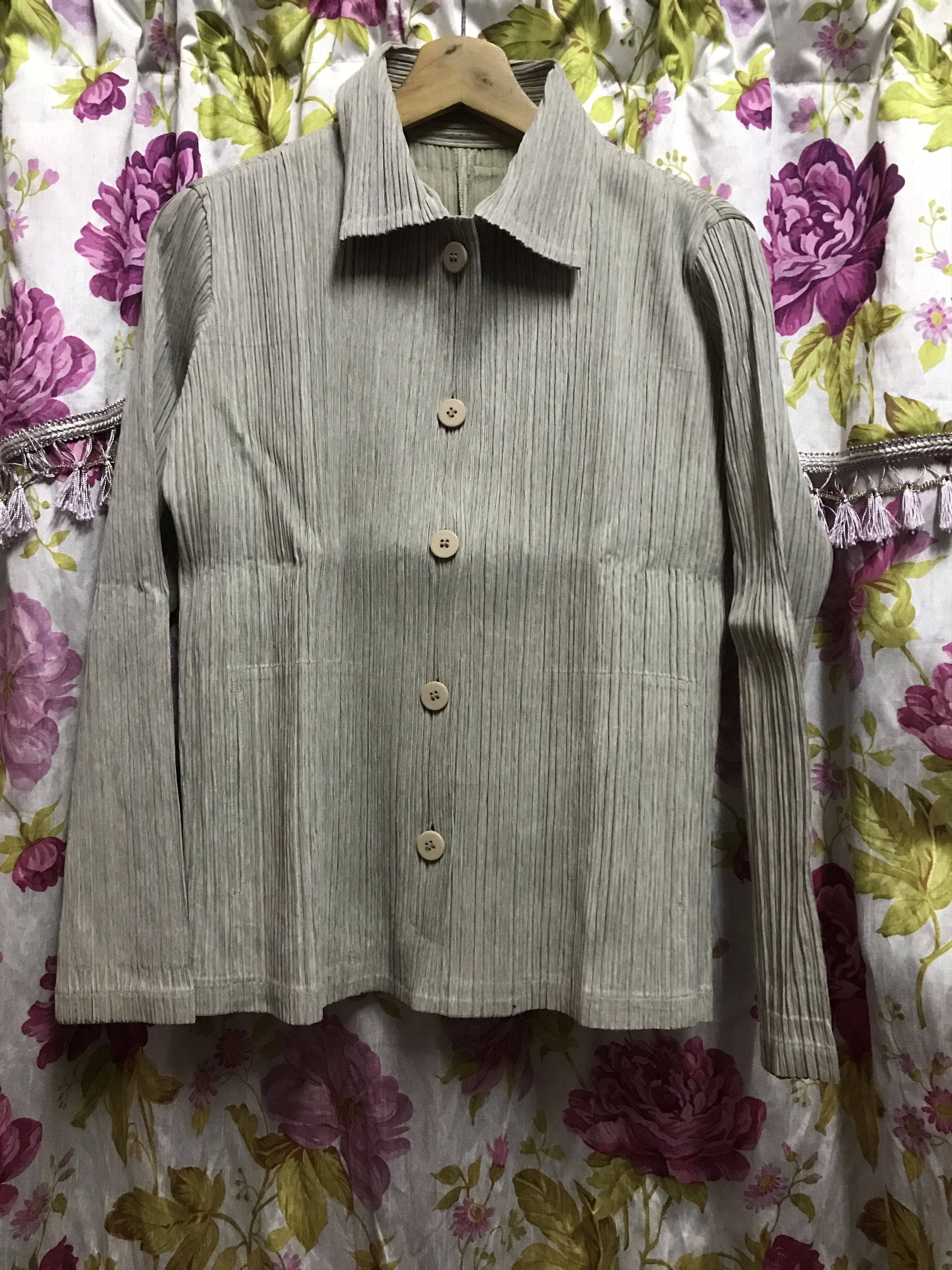 Pleats Please Issey Miyake Pleatse please size 3 Size M / US 6-8 / IT 42-44 - 1 Thumbnail