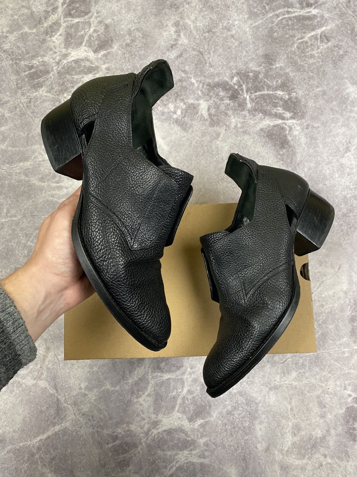 Alexander Wang Alexander Wang Zoe Black Leather Avant-garde Shoes Size: 41 Size US 11 / IT 41 - 1 Thumbnail