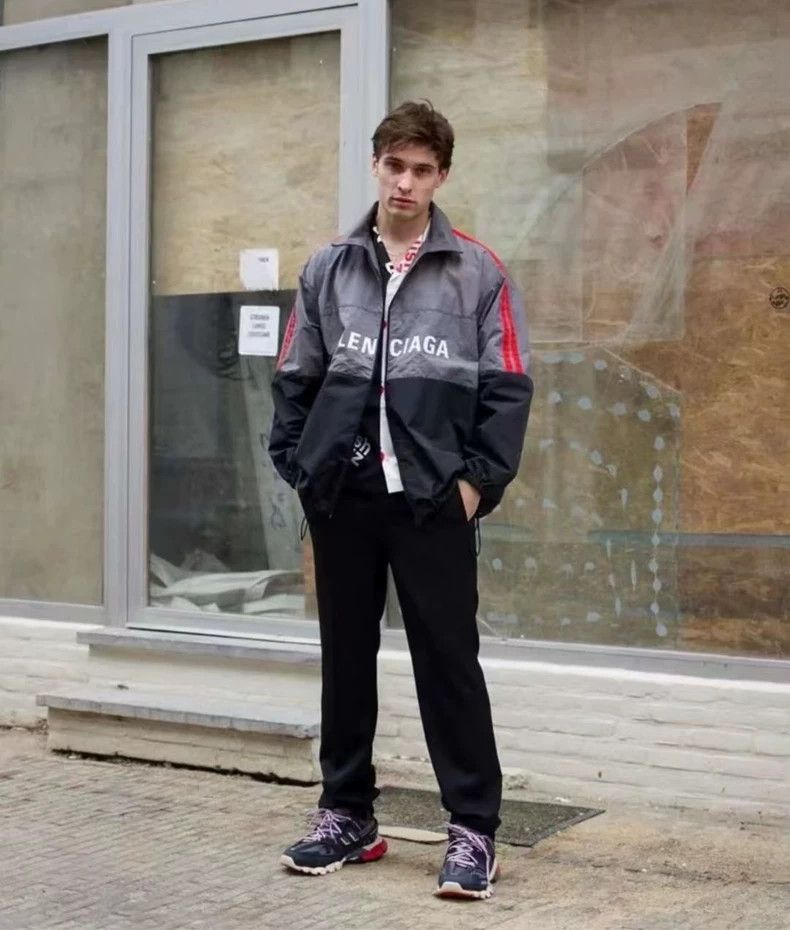 Balenciaga Balenciaga size 46 Black and grey logo patchwork assault j Size US S / EU 44-46 / 1 - 7 Thumbnail