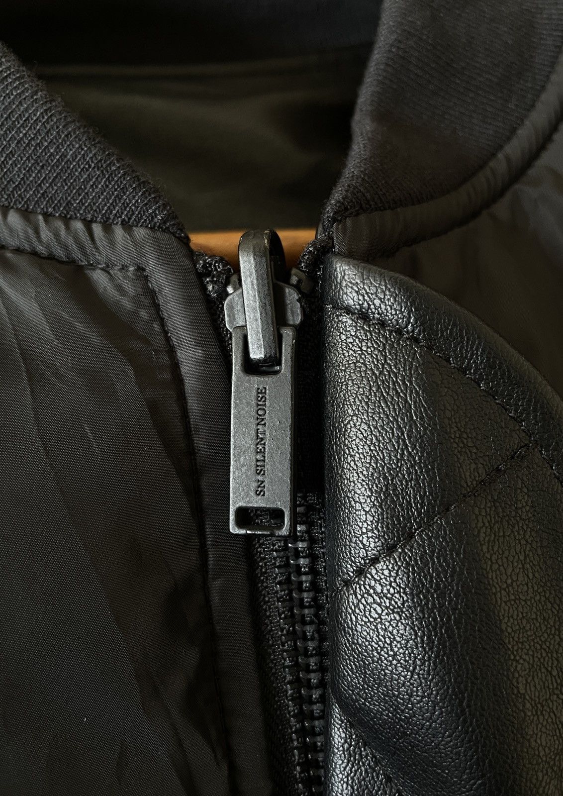 GU × Undercover Very Rare GU Silent Noise Reversible Leather Bomber Jacket Size US L / EU 52-54 / 3 - 8 Thumbnail