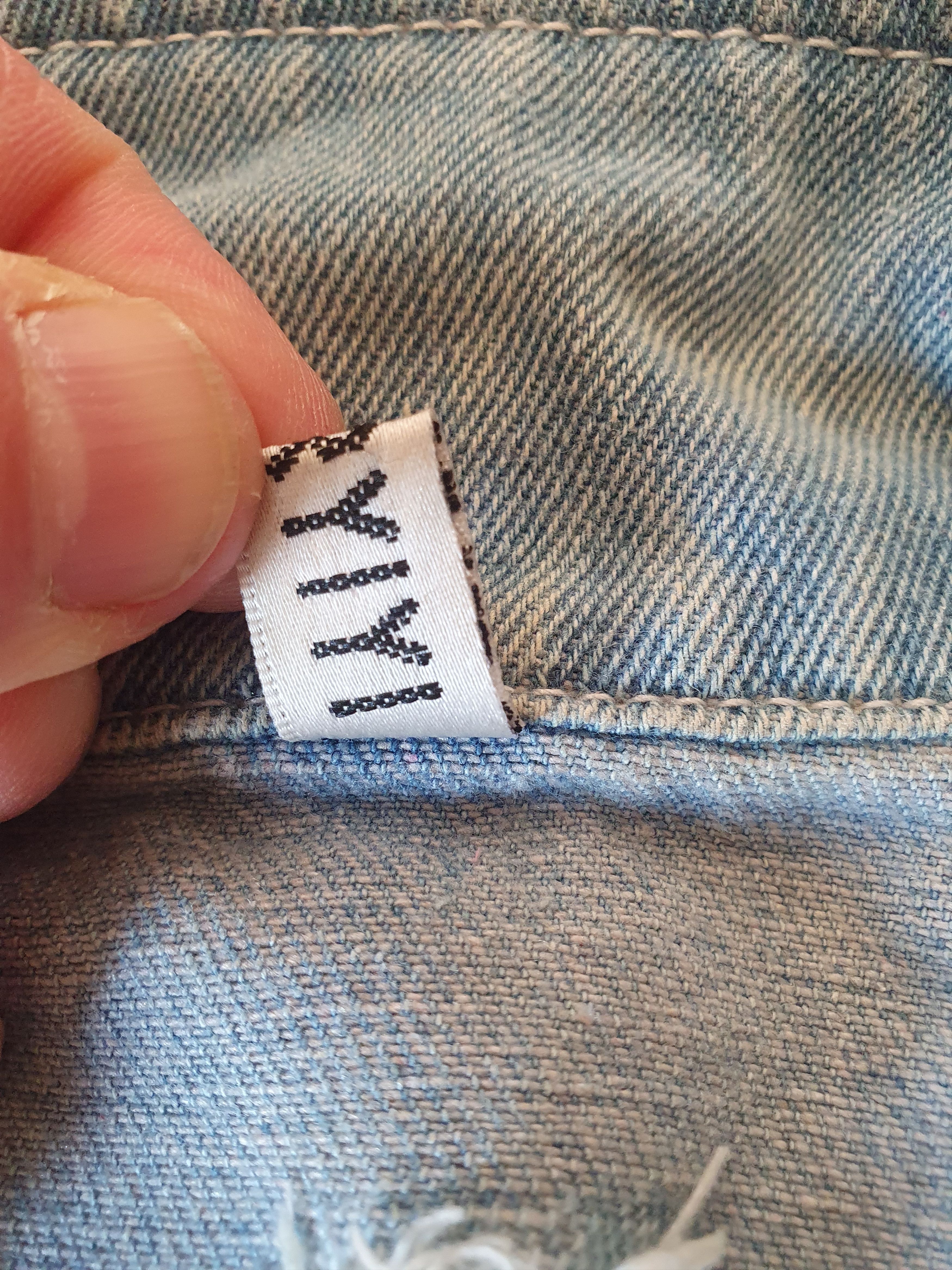 Other Aieryiyi Where Is My Mind Distressed Denim Jacket BTS JIN L Size L / US 10 / IT 46 - 5 Thumbnail