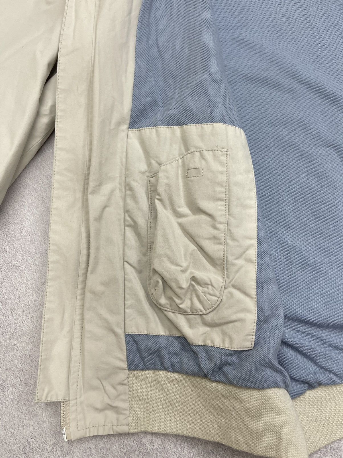 Lacoste Vintage Lacoste 90s Bomber Jacket Beige Metal Logo Crokodile Size US L / EU 52-54 / 3 - 10 Thumbnail