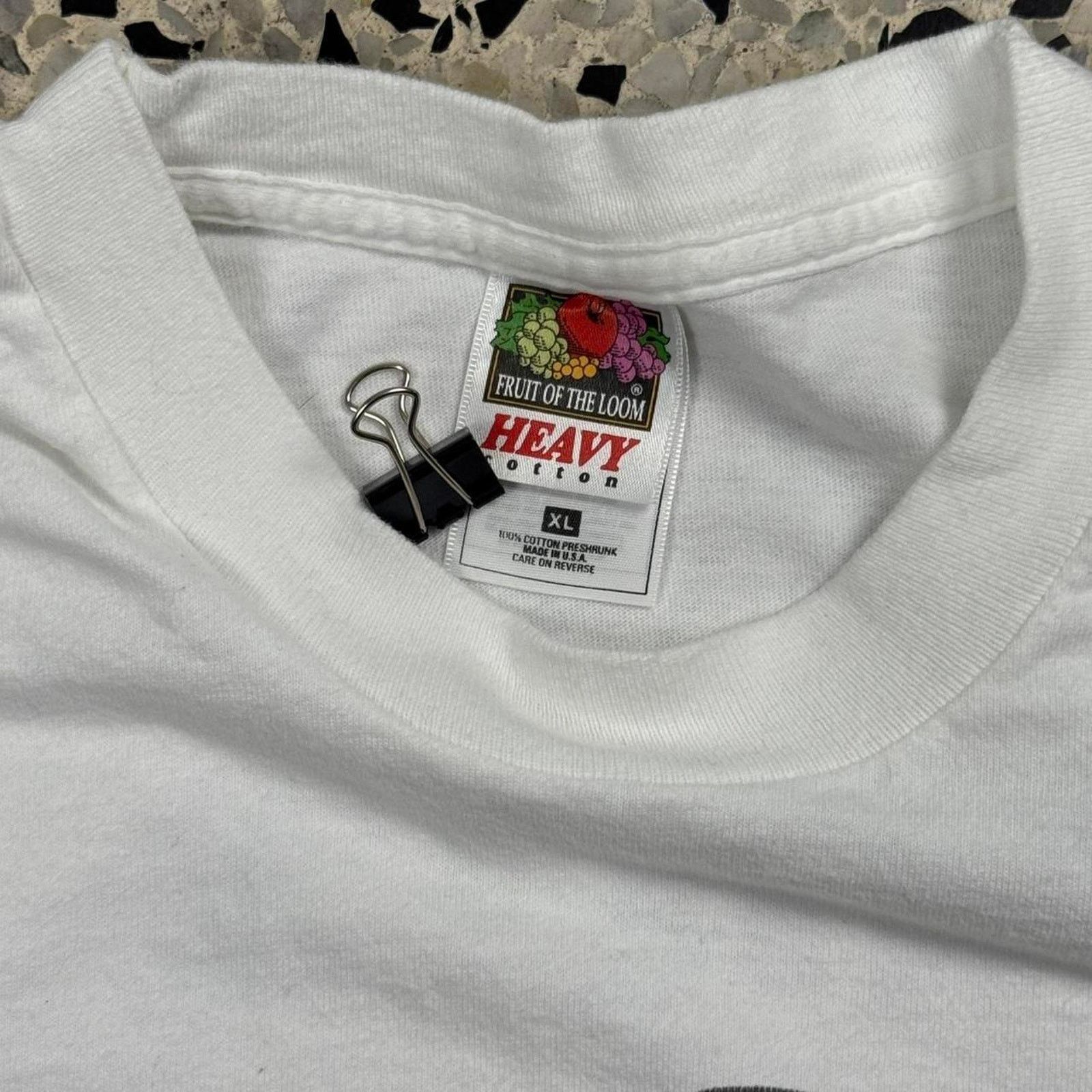 Fruit Of The Loom × Vintage VINTAGE 90S SINGLE STITCH CHILI’S BIG MOUTH BURGER PROMO TEE Size US XL / EU 56 / 4 - 5 Thumbnail