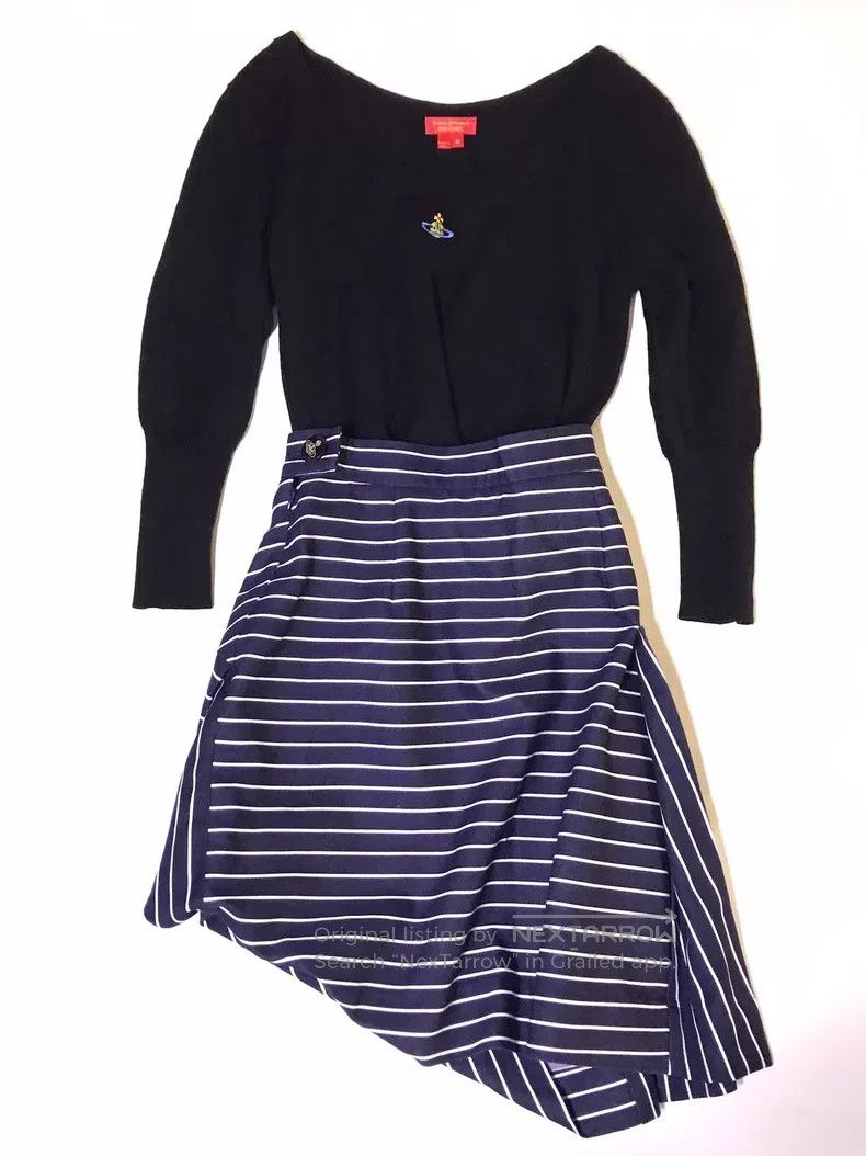 Vivienne Westwood Vivienne Westwood Black Knit Top with the Most Iconic Big Size M / US 6-8 / IT 42-44 - 1 Thumbnail