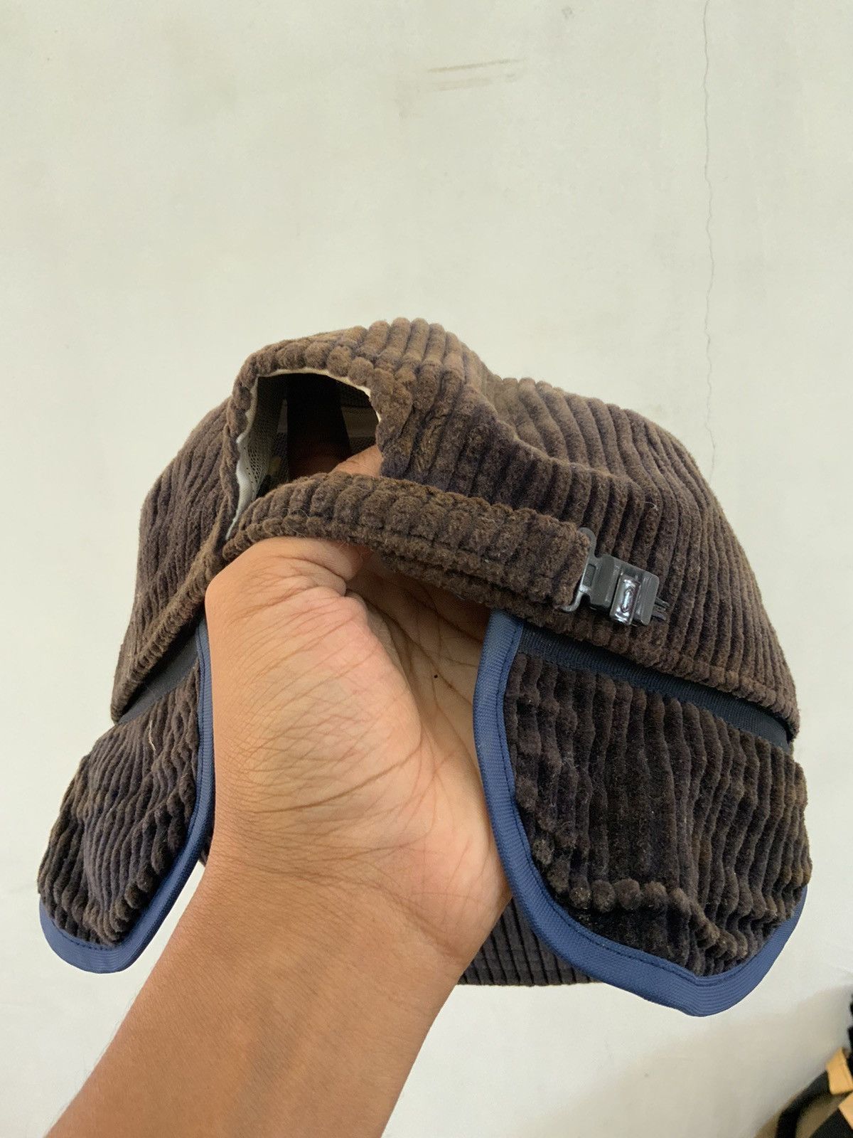 Ellesse Vintage Ellesse Rusty Fade Spellout Ski Hat Size ONE SIZE - 9 Thumbnail