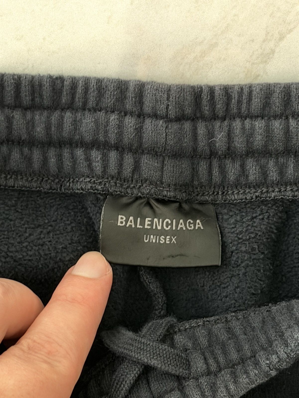Balenciaga Balenciaga FW25 Destroyed Hem Jogger Sz.XS Size US 30 / EU 46 - 3 Thumbnail