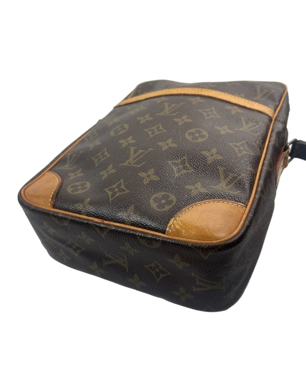 Louis Vuitton Louis Vuitton Monogram Crossbody Bag Size ONE SIZE - 3 Thumbnail